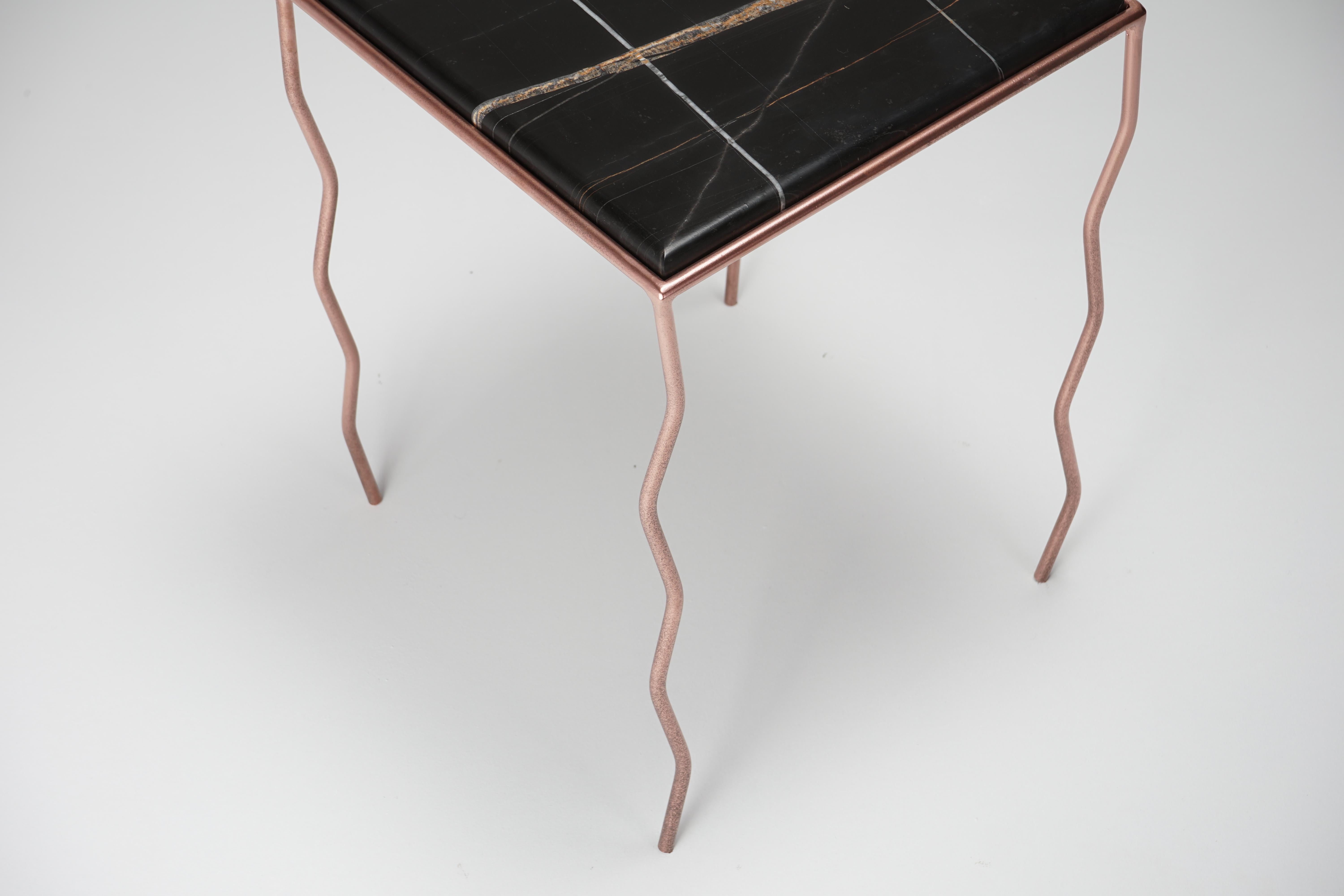 Forma Prima - Nero Noir Marmor & Kupfer Chrom (Moderne) im Angebot