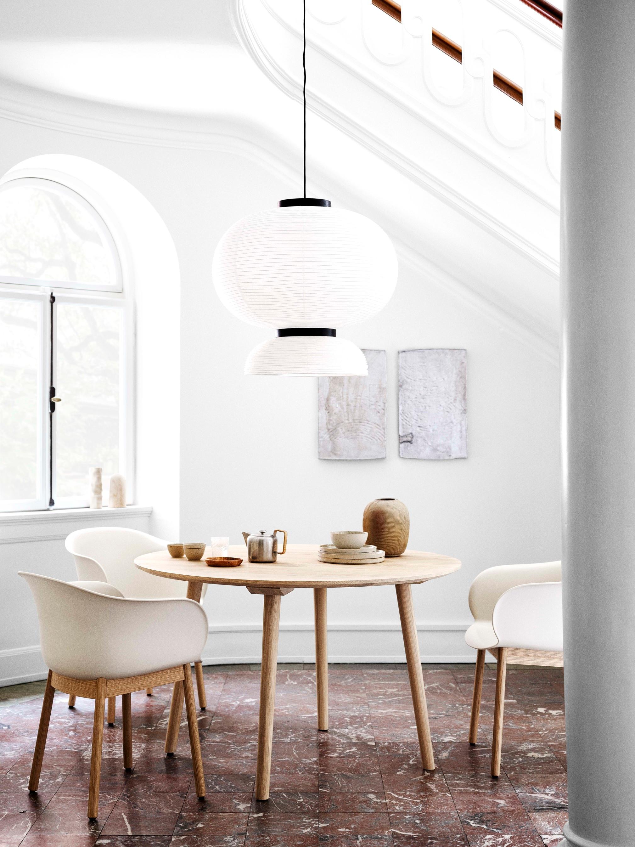 Cinese Formakami JH5, bianco avorio, ciondolo di Jaime Hayon per &Tradition in vendita