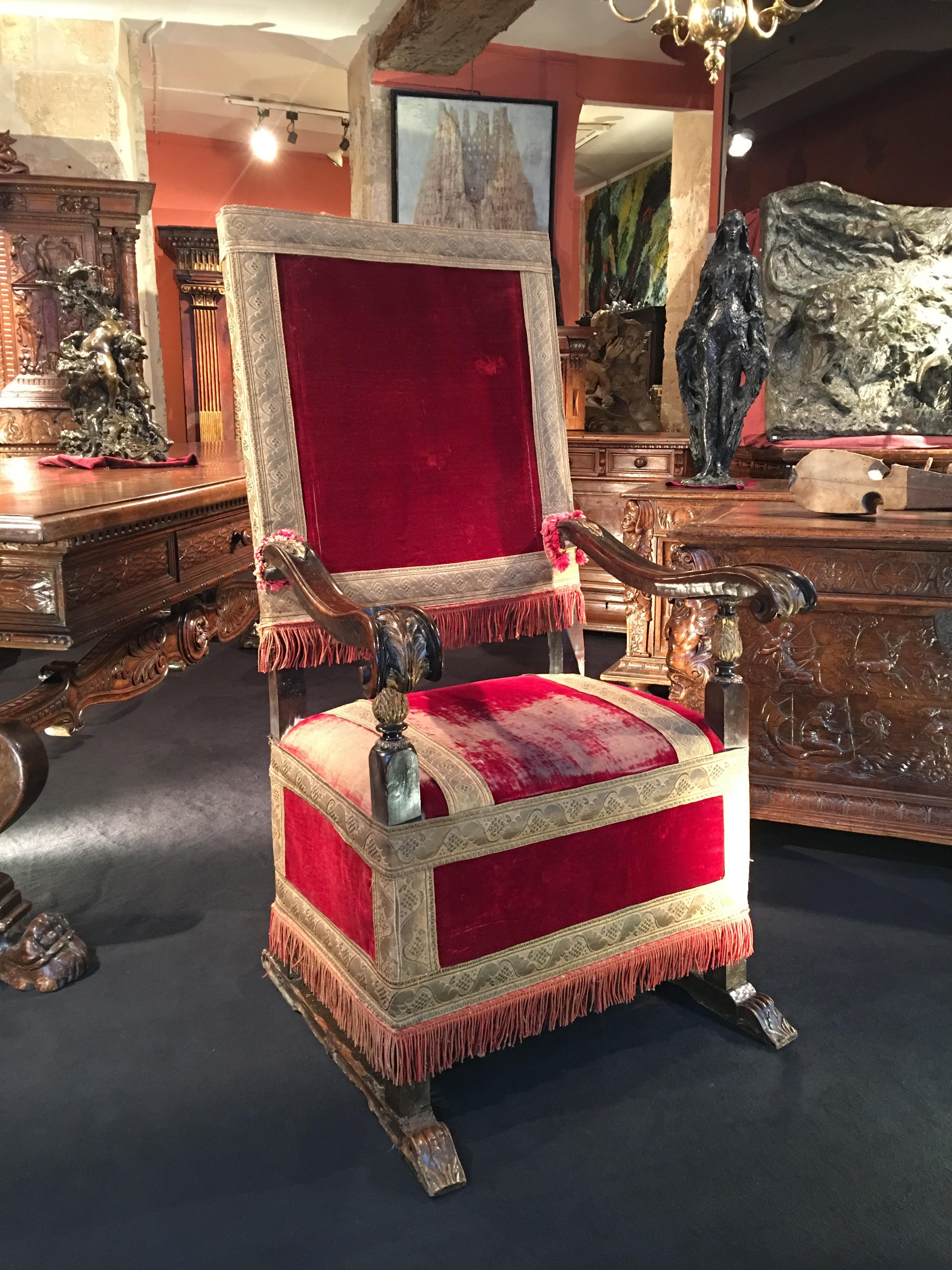 Italian Formal Armchair of the 17th century In Good Condition For Sale In Paris, FR