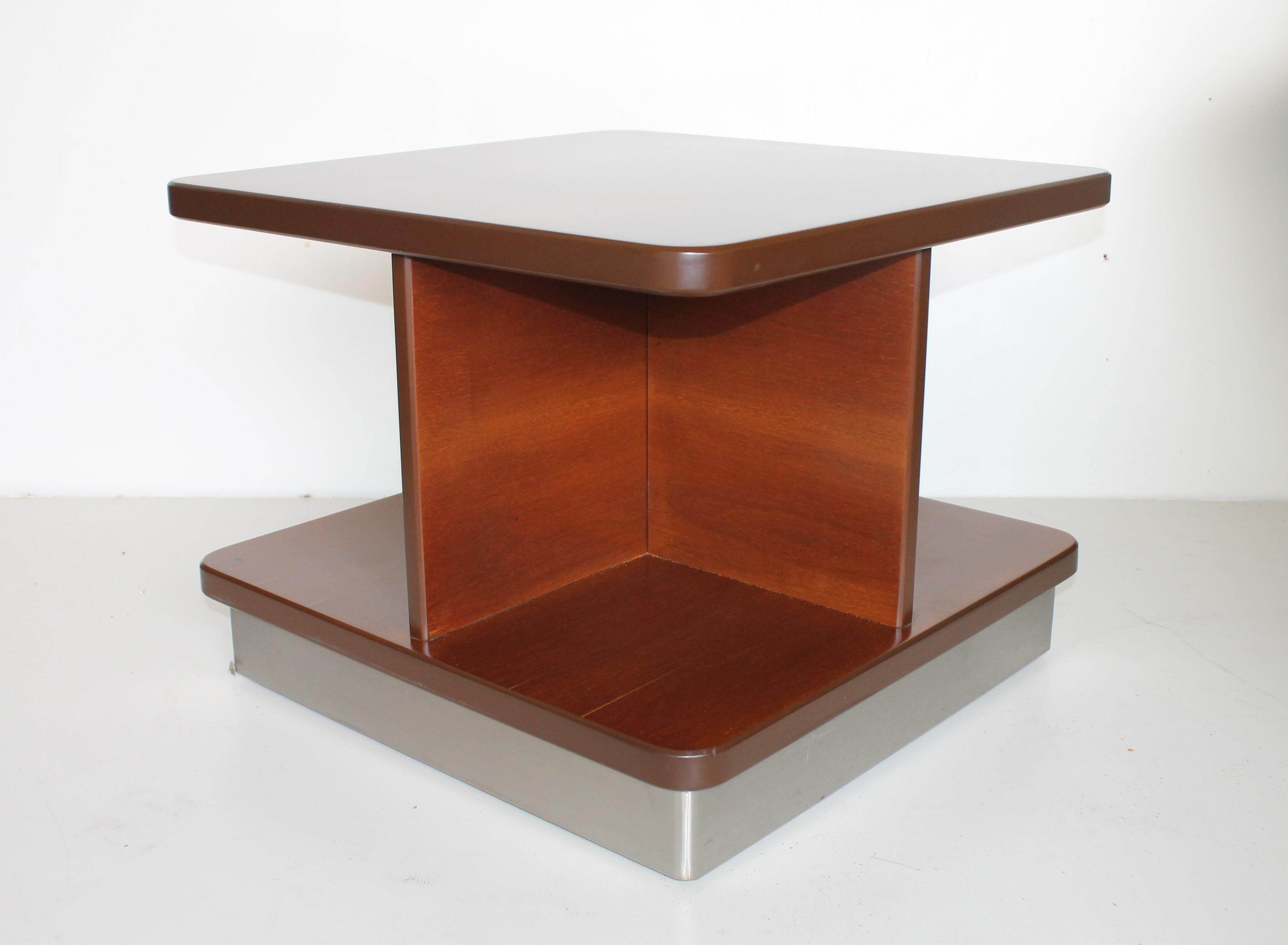 Laminated Mid-Century Rosewood Italian Coffee or Sofas Table with Wheels by Formanova 70s. For Sale