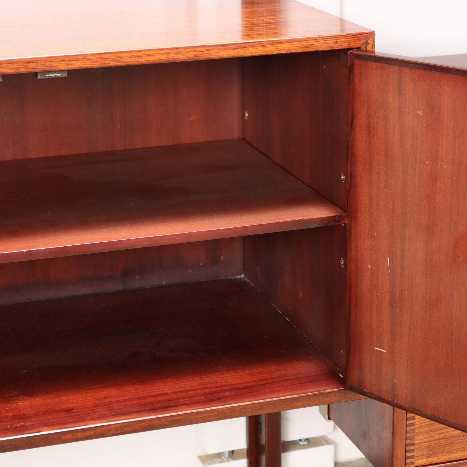 Formanova Bookcase Rosewood Italy 1960s In Excellent Condition In Milano, IT