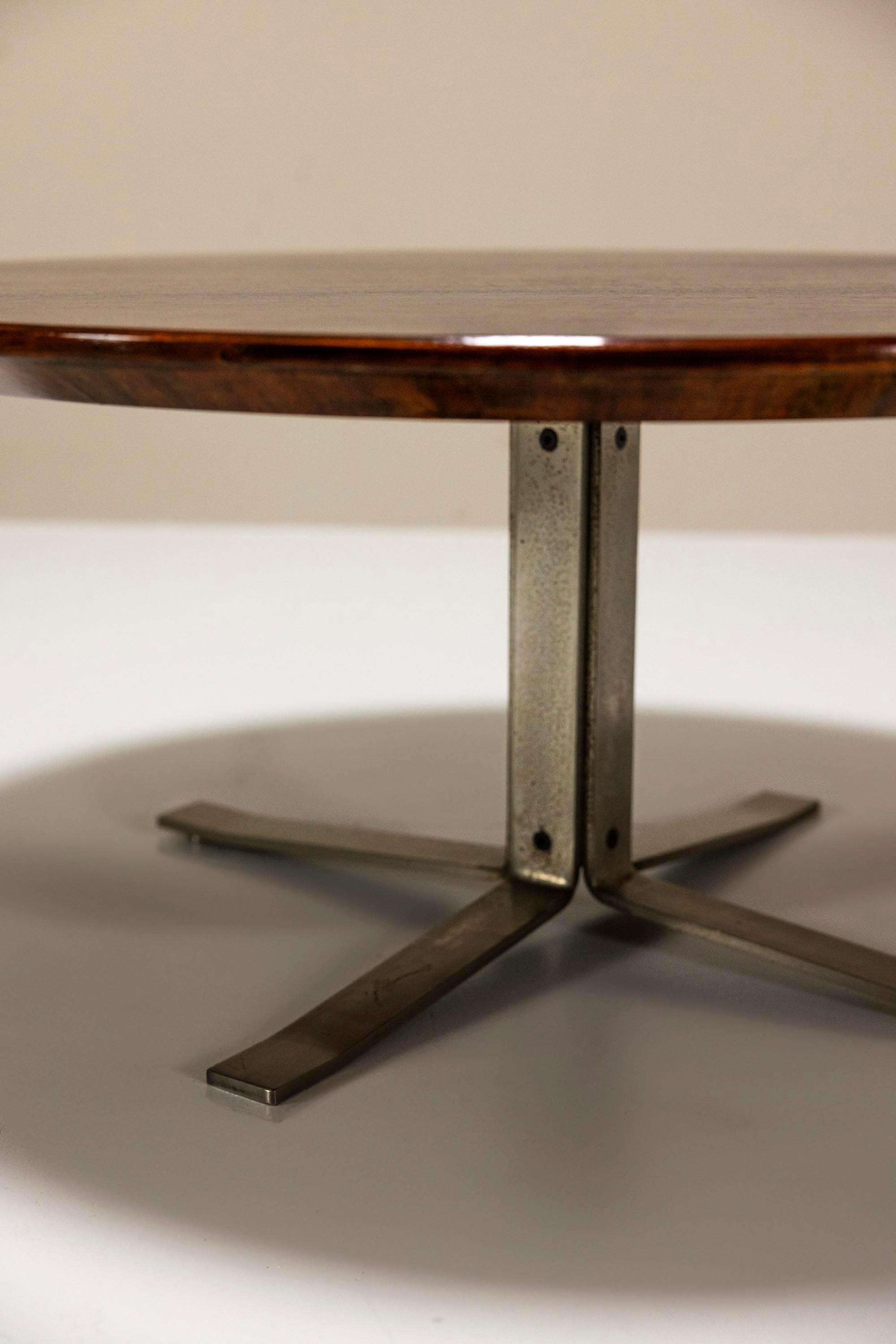 Mid-20th Century Formanova Coffee Table  in Rosewood Veneer and Metal, Italy 1960s For Sale