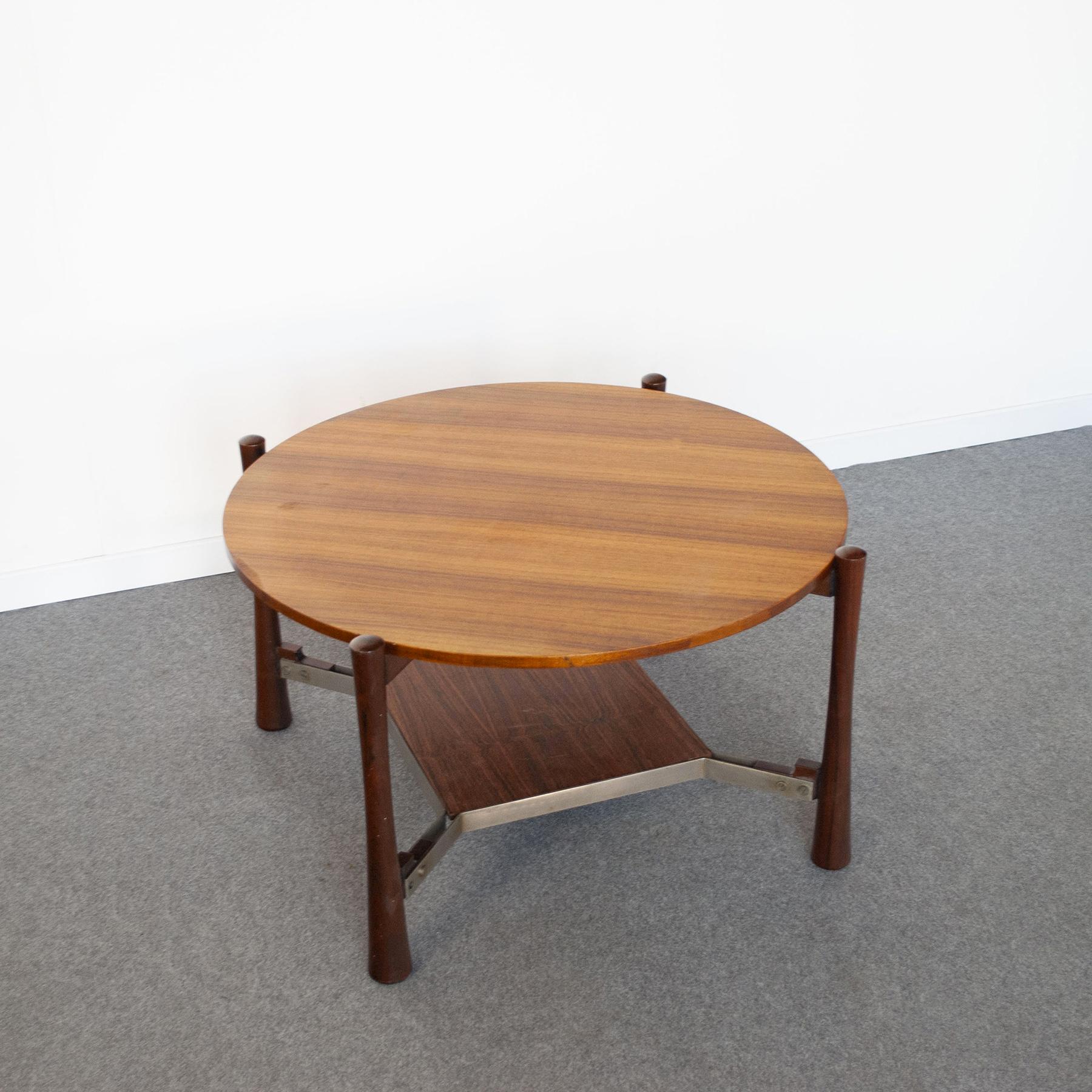 Mid-Century Modern Formanova in the Style Round Coffee Table from the Sixties For Sale