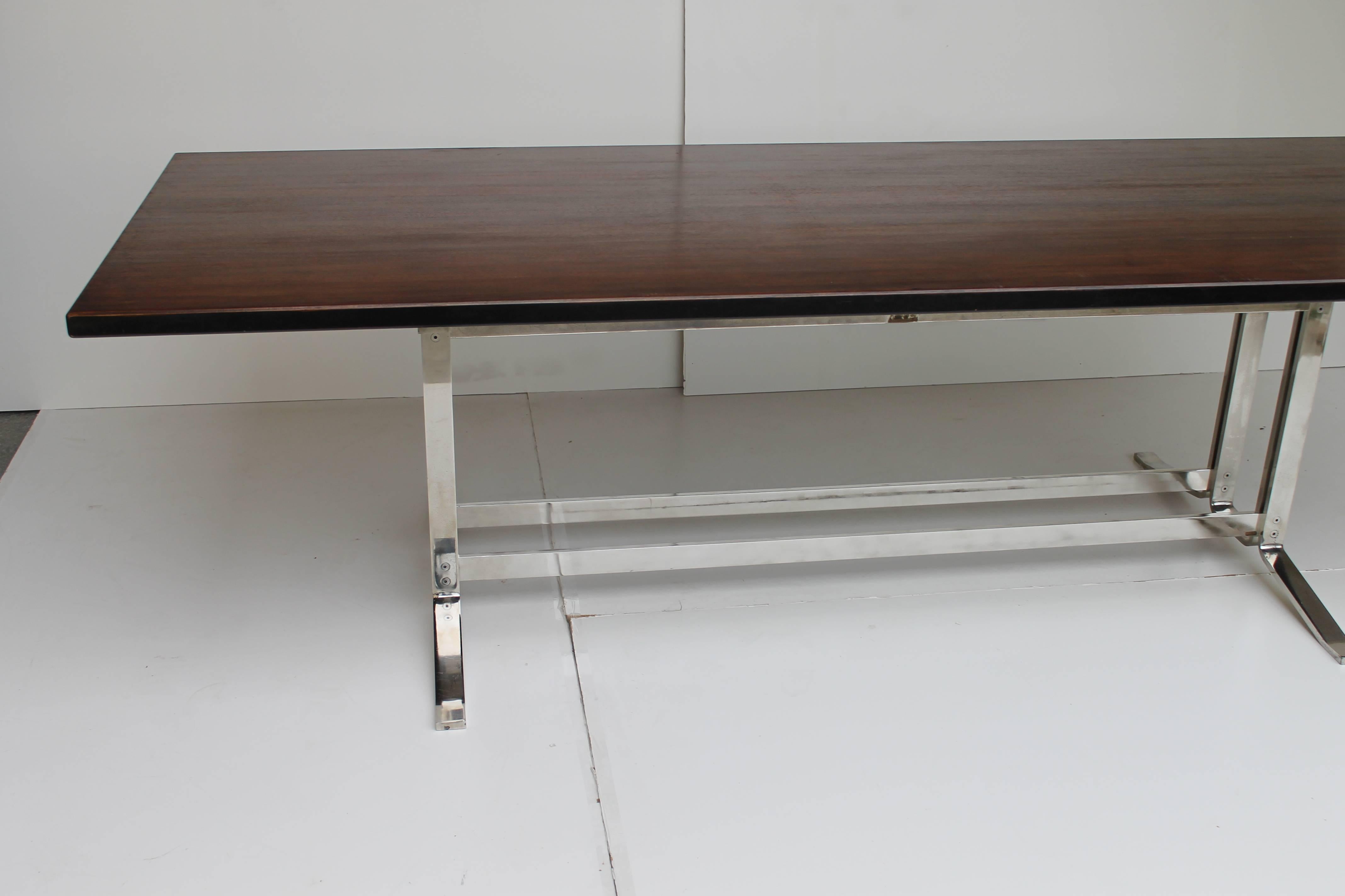 Mid-Century Modern Mid-Century Italian Formanova rosewood Table by Gianni Moscatelli, circa 1965 For Sale