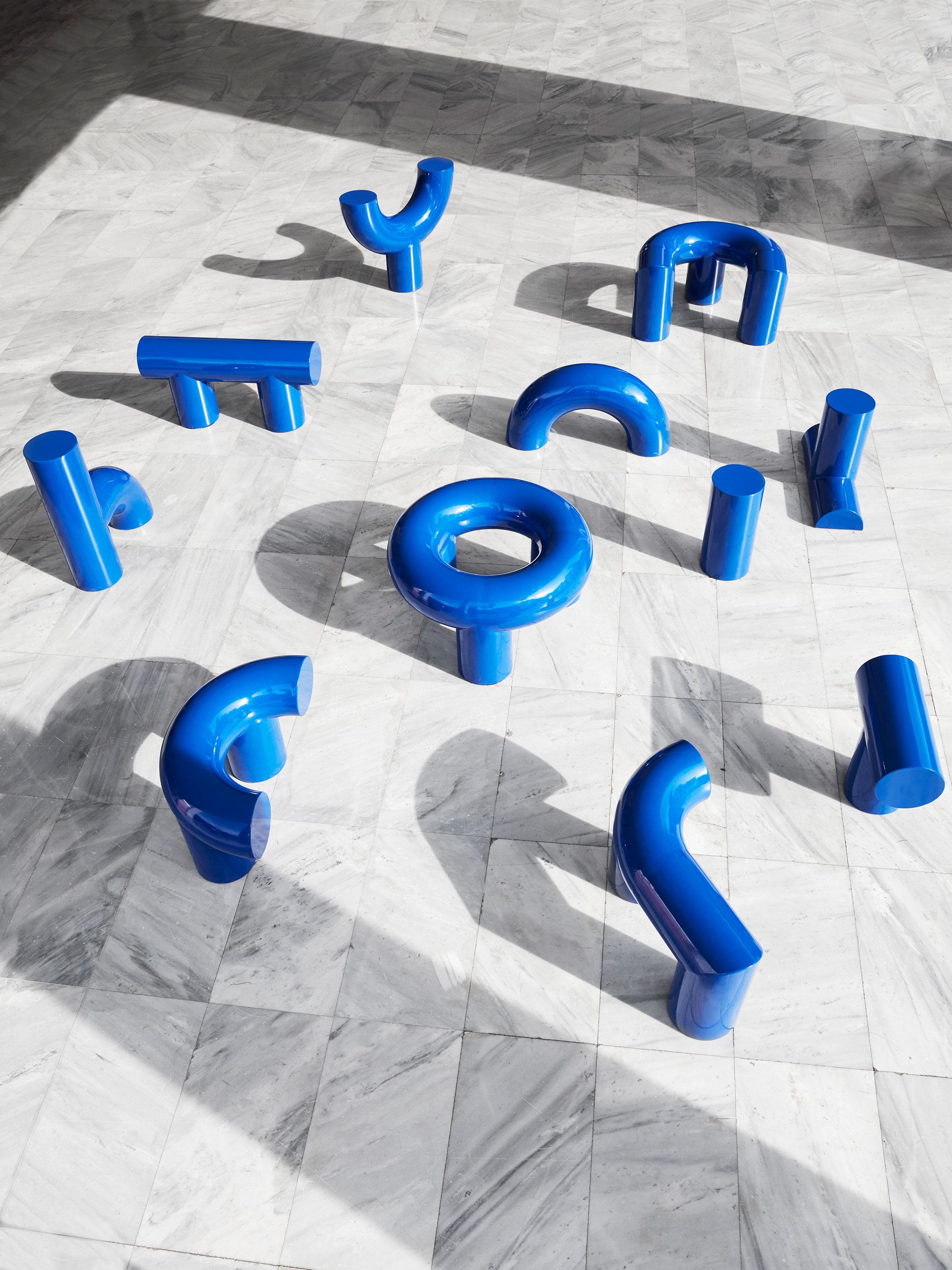 Formations 2/12 par Objects of Common Interest Neuf - En vente à Pireaus-Athens, Greece