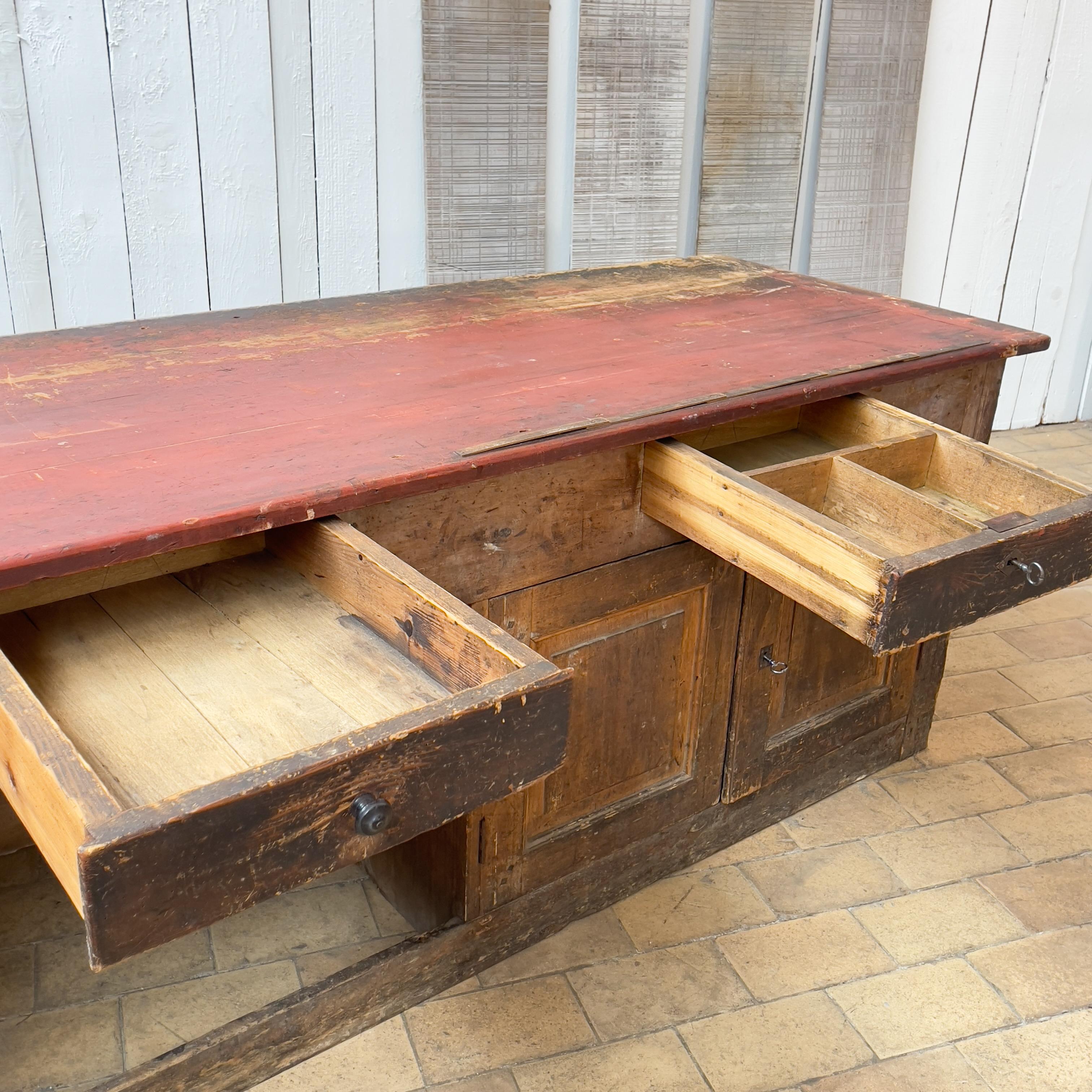Former French Tailor's Counter, C.1900 In Good Condition For Sale In TOURCOING, FR