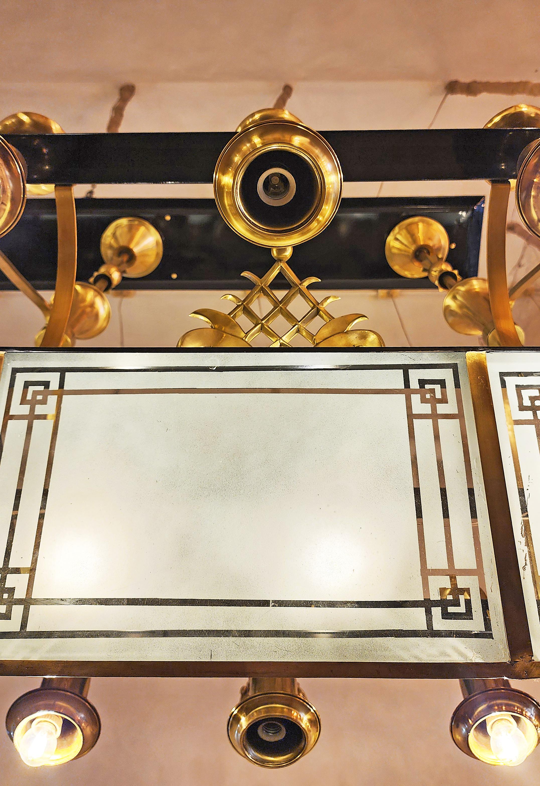 Calco Apparecchio lineare in metallo Art Déco dell'ex Palacio Sudamérica, Uruguay in vendita