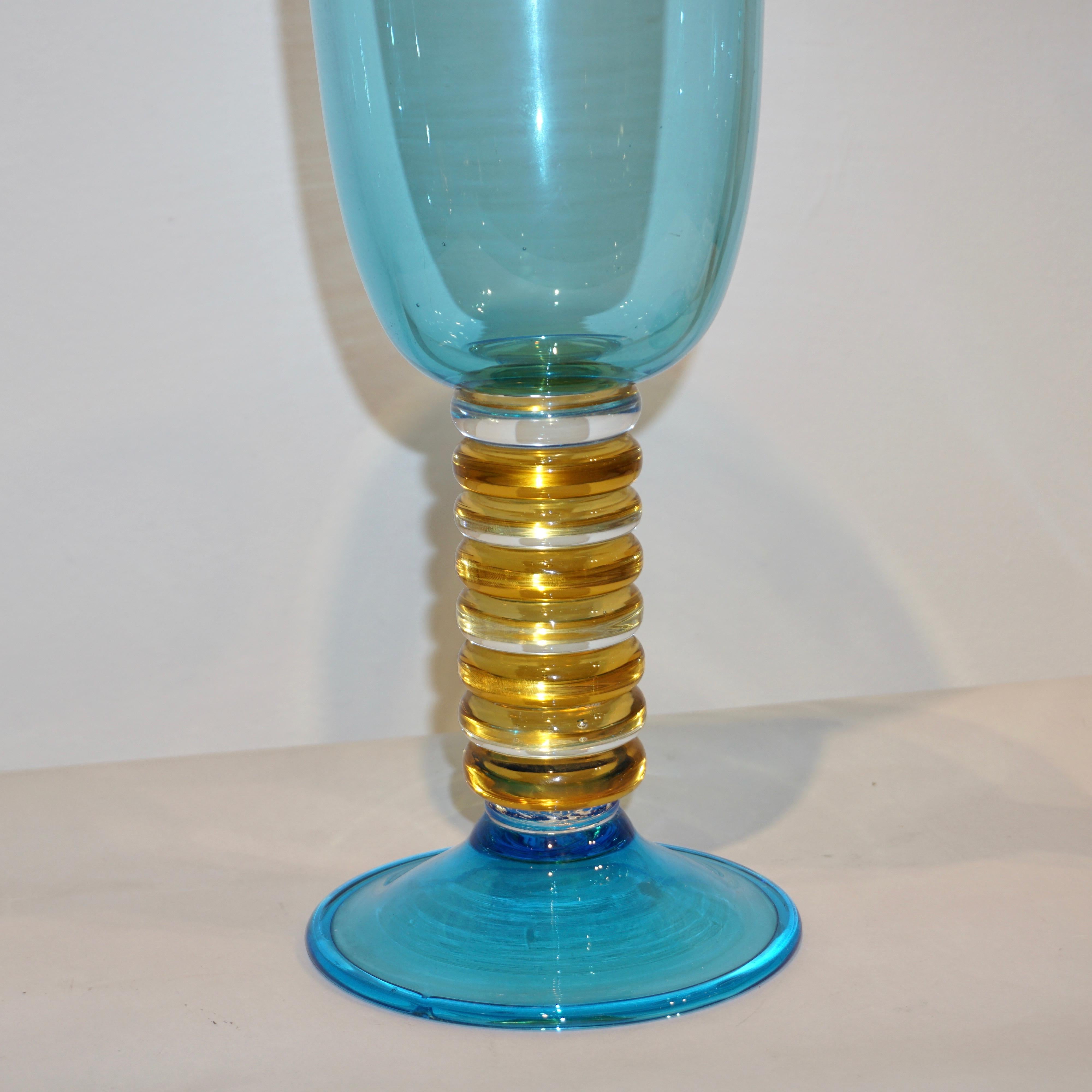 Formia 1970s Italian Set of 2 Aquamarine Amber Clear Murano Glass Vases on Foot In Excellent Condition In New York, NY