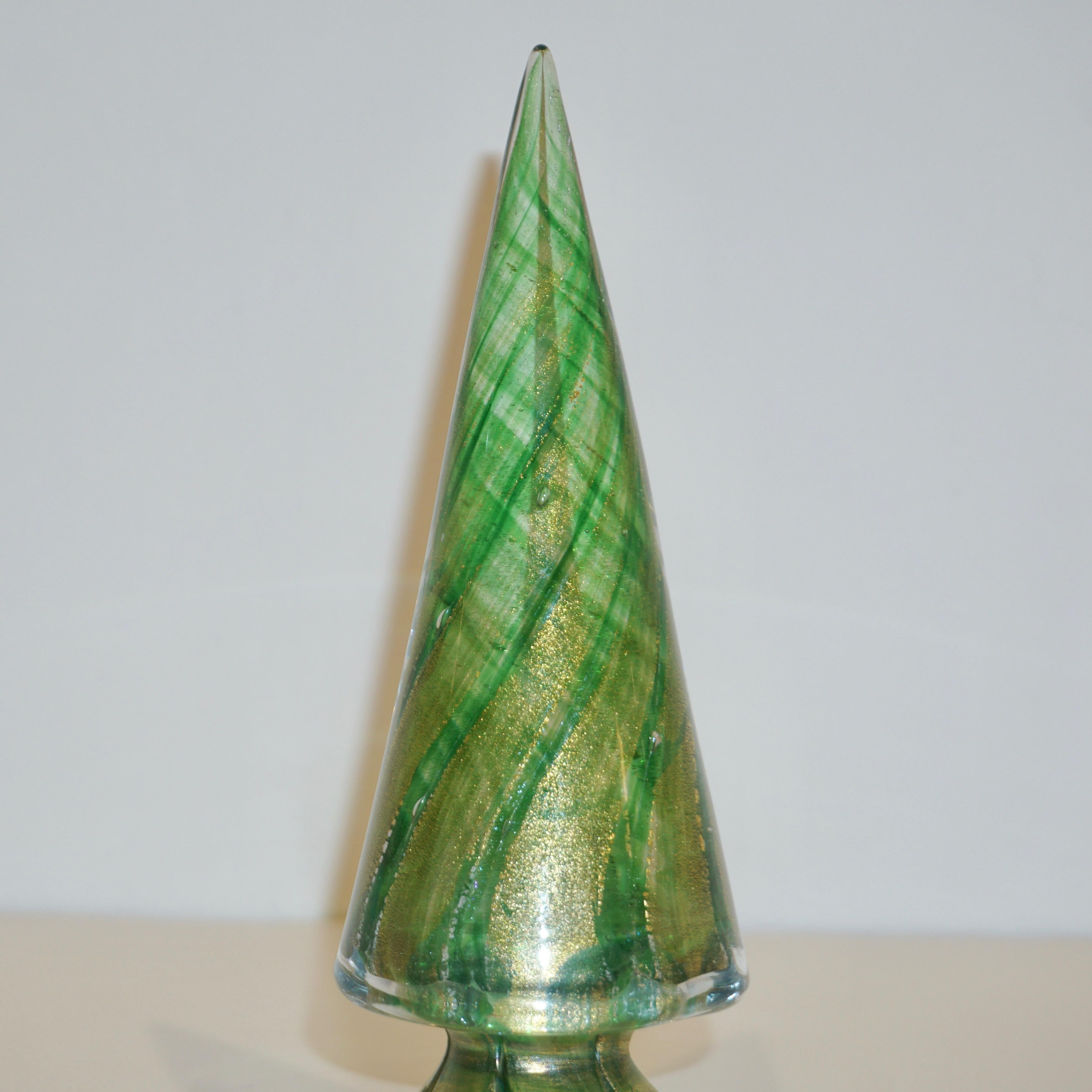 Formia 1980s Italian Vintage Green and Gold Murano Glass Tree Sculpture In Excellent Condition In New York, NY