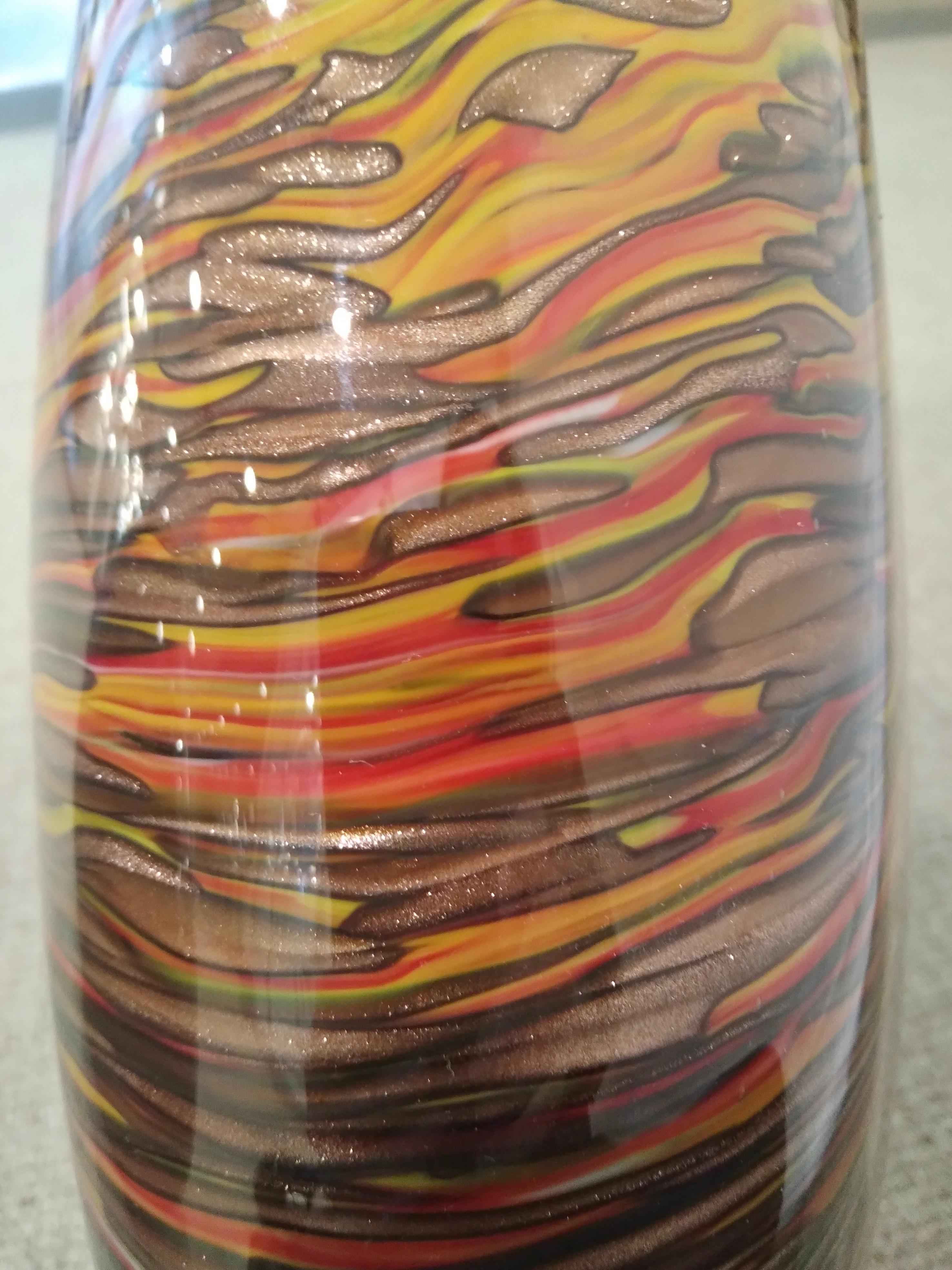 Vase en verre de Murano moderne elliptique marron, jaune, rouge, orange et or, Formia, annes 1980 en vente 8