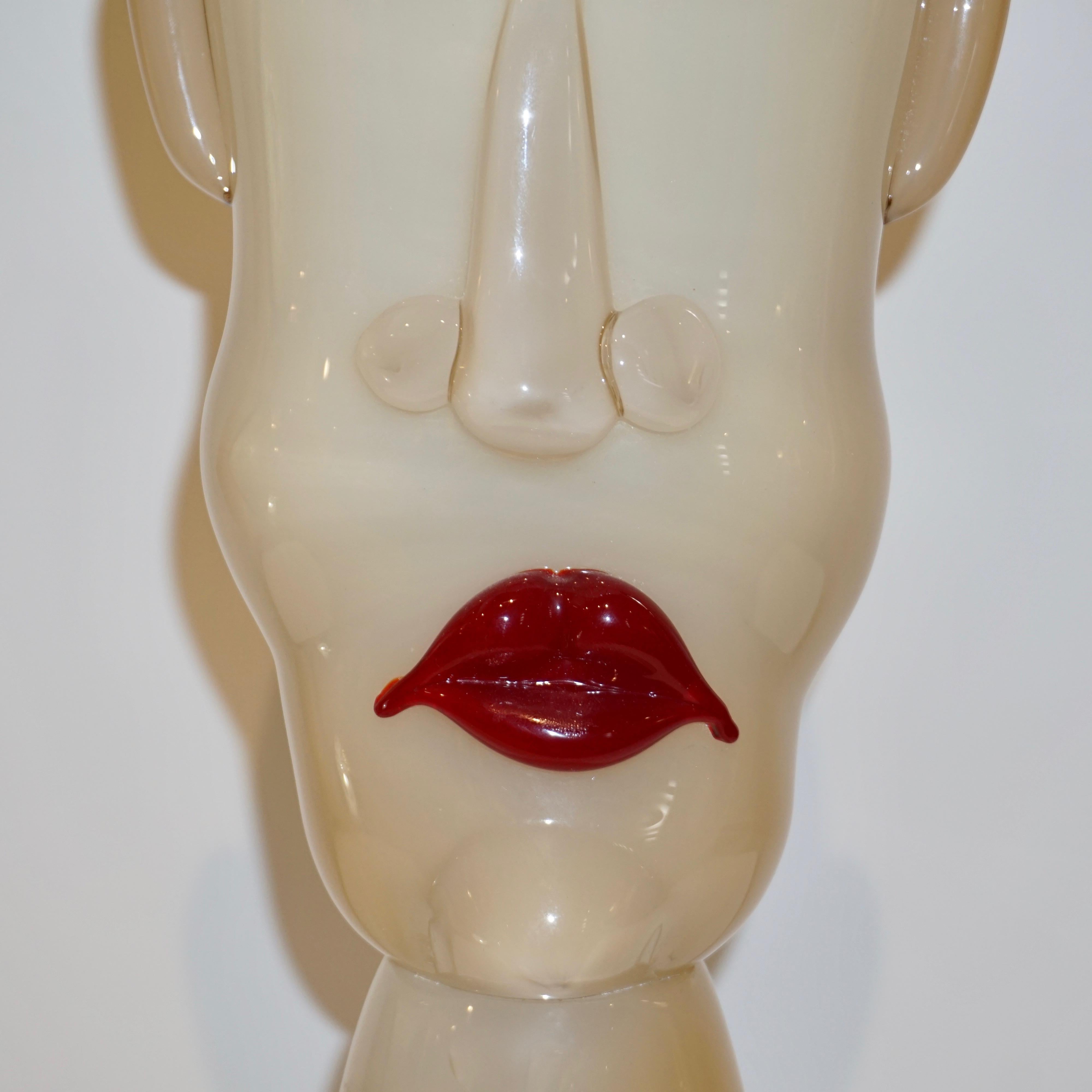 Late 20th Century Formia 1980s Modern Italian Comic Ivory Glass Head Sculpture with Red Lips For Sale