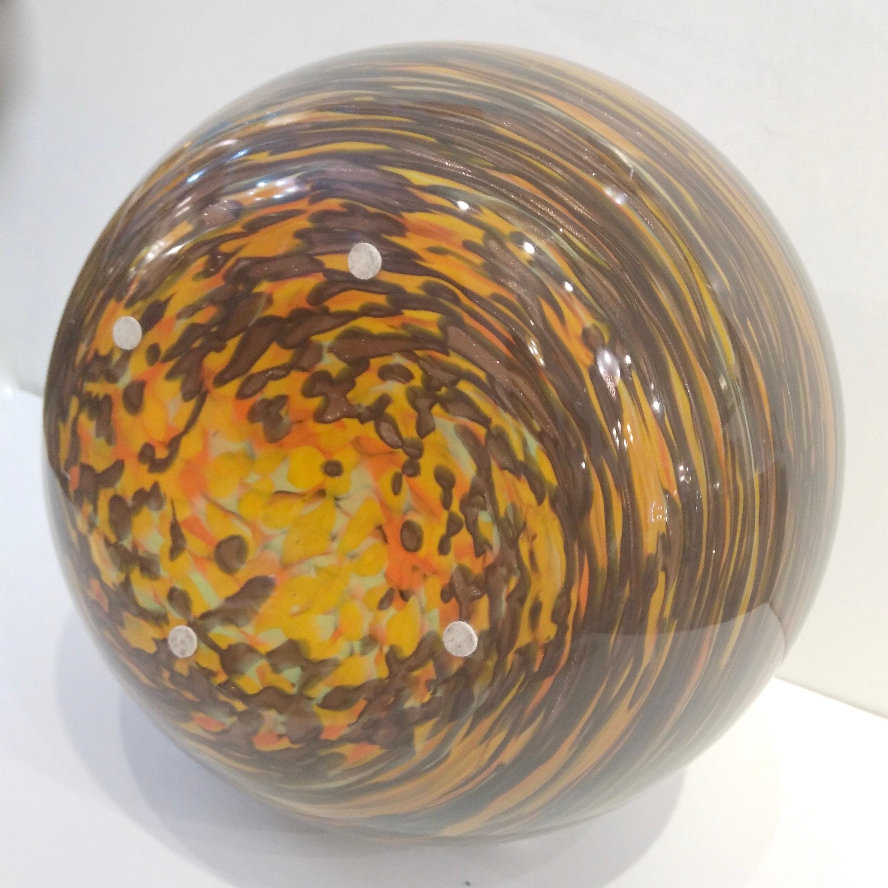 Formia 1980s Modern Round Brown Yellow Red Orange Gold Murano Glass Vase In Excellent Condition For Sale In New York, NY