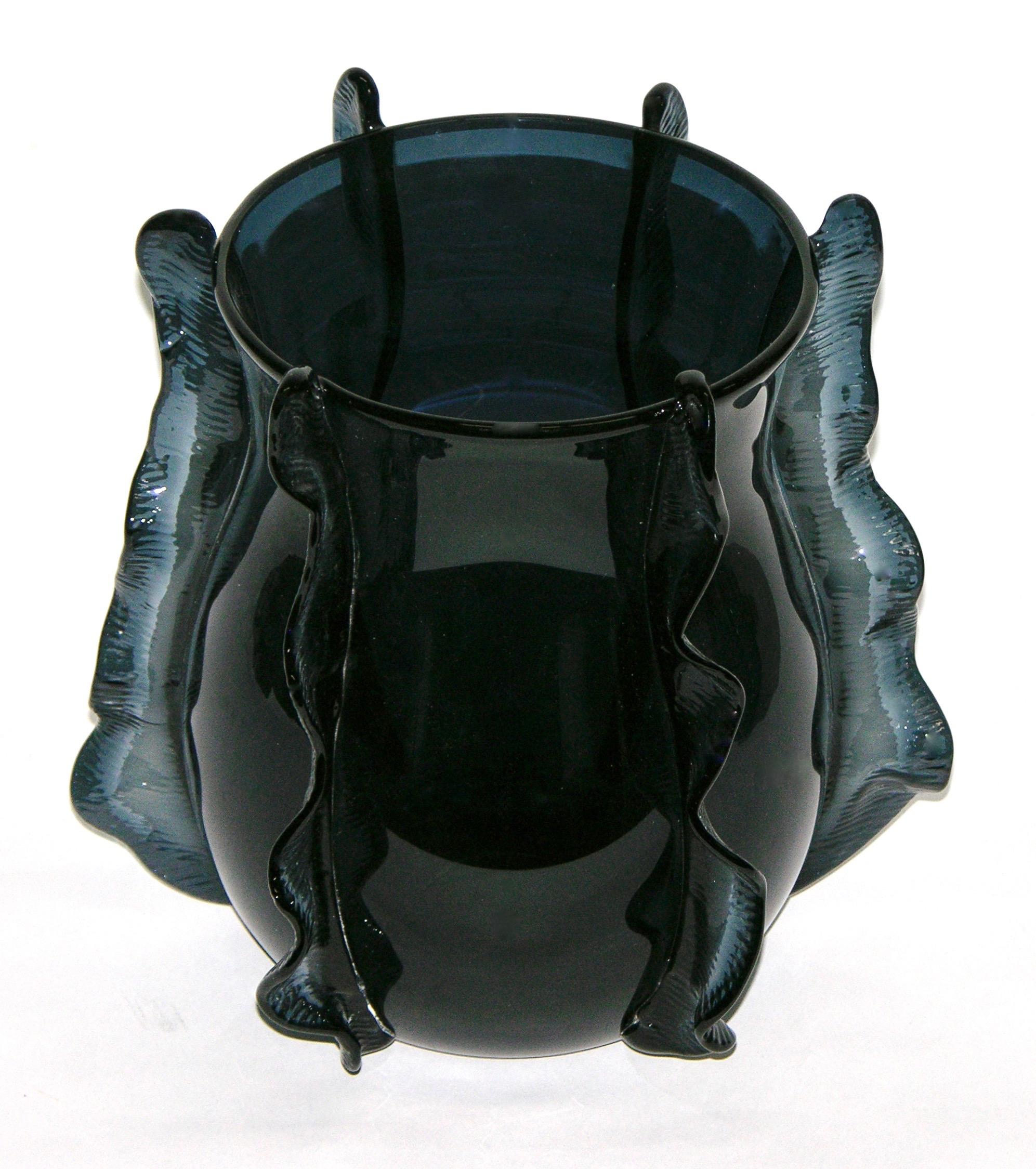 Contemporary Formia 2009 Italian Organic Avio Navy Blue Murano Glass Curved Modern Vase