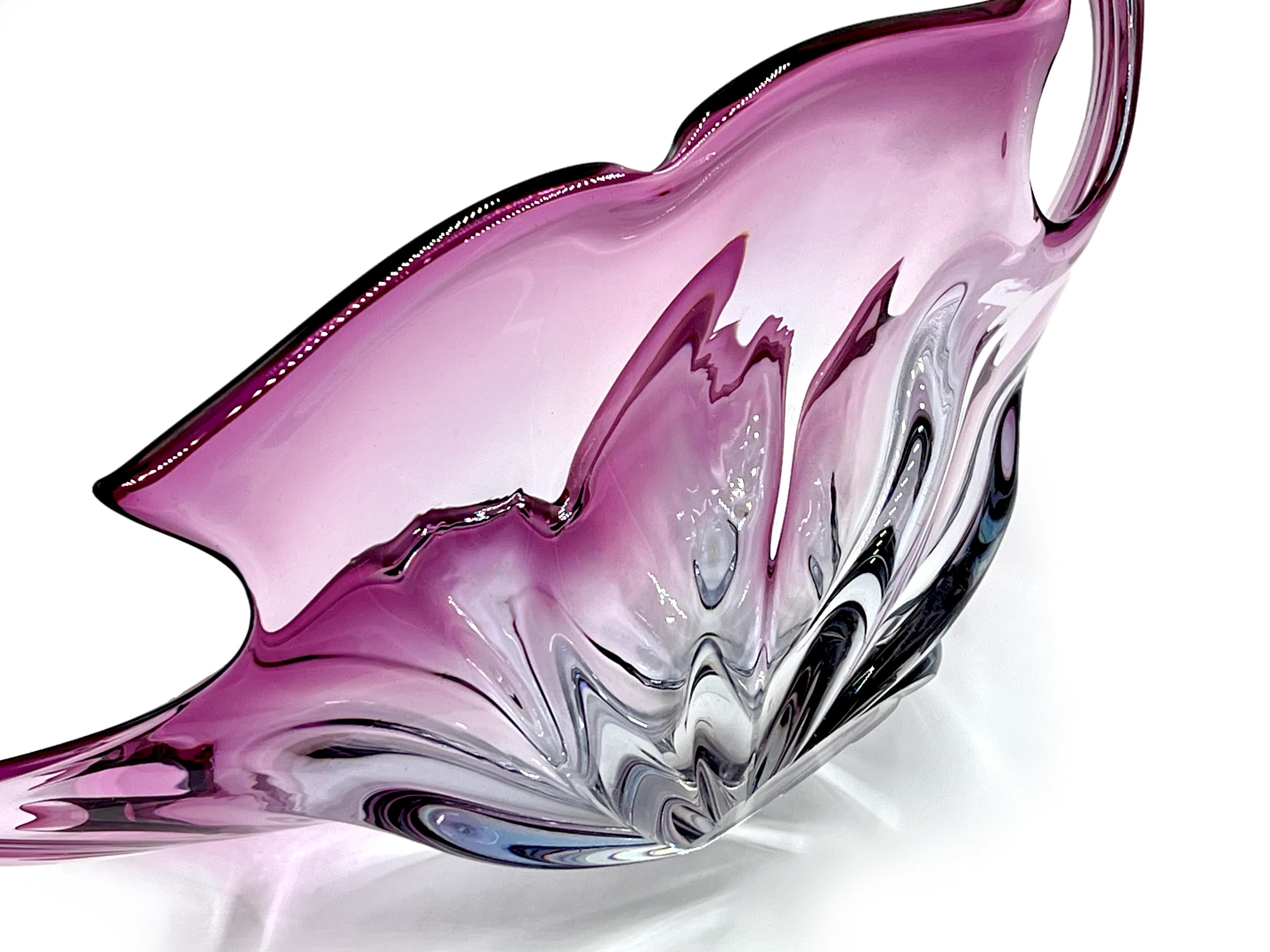 Centre de table de 20 pouces en verre d'art Formia Glass (Murano, Italie), en lilas et améthyste Bon état - En vente à NEWTOWN, AU