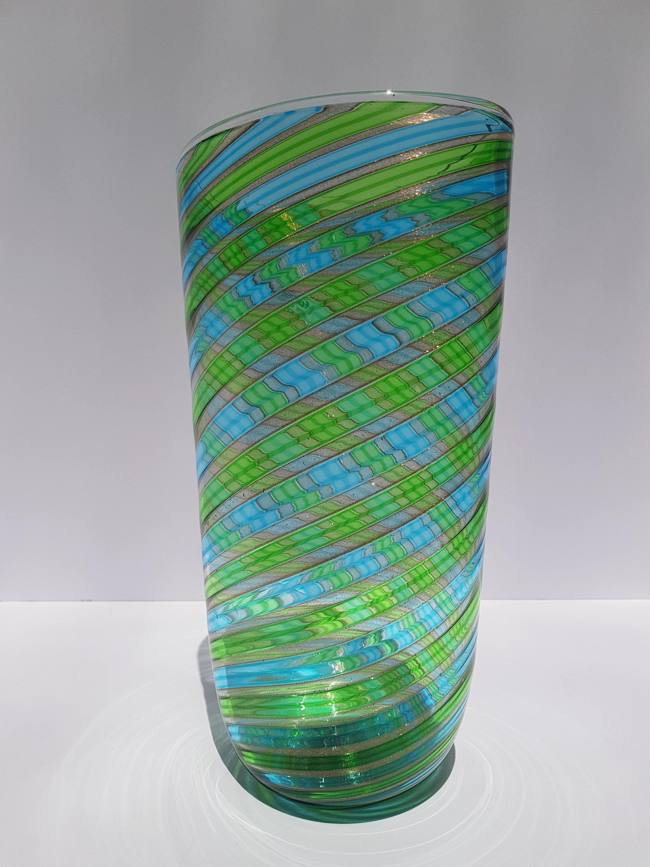 Formia Murano Jarrón de vidrio artístico Vaso de vidrio italiano veneciano Aventurina azul verde siglo XX en venta