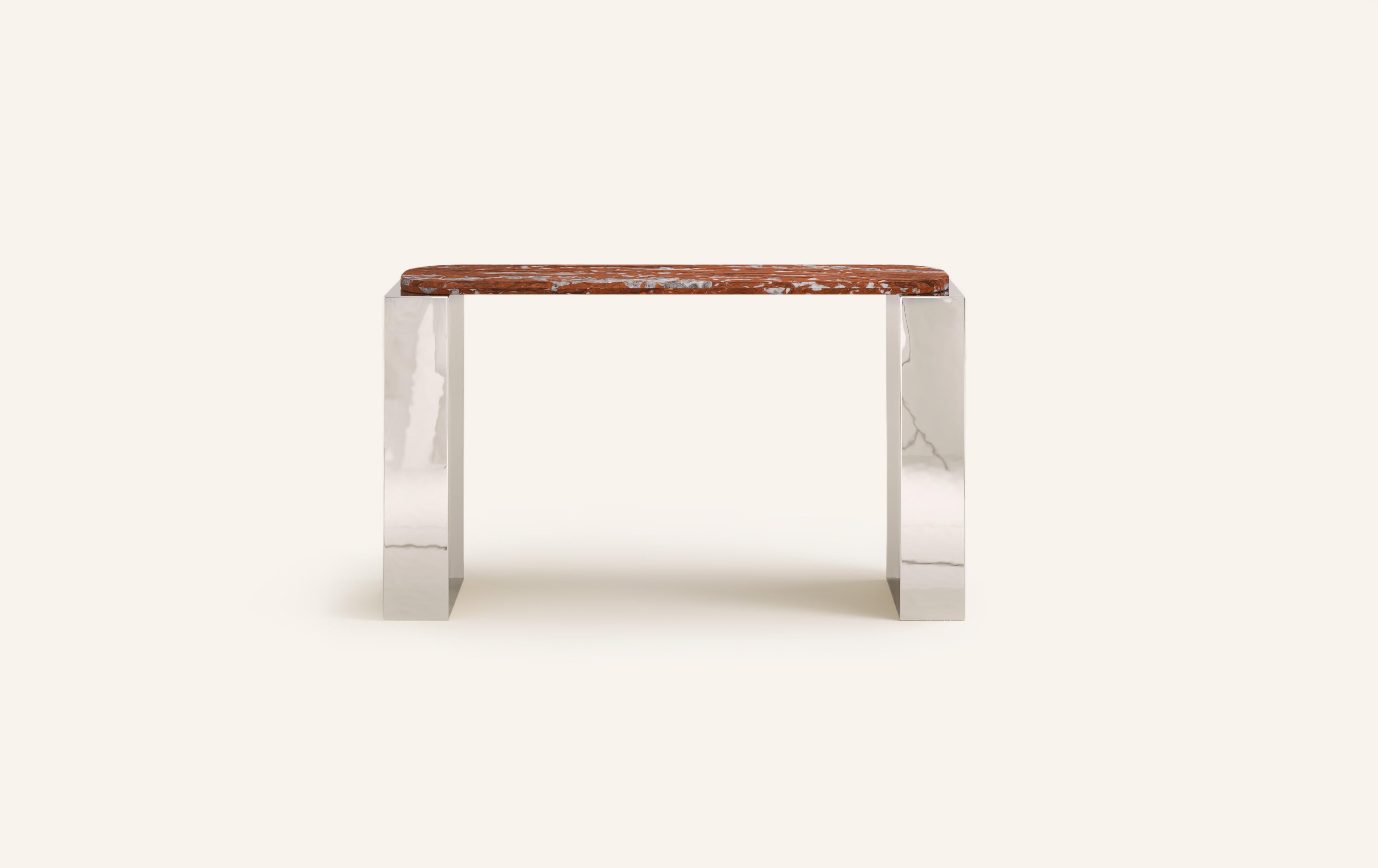 MONOLITHIC FORMS SOFTENED BY GENTLE EDGES. WITH ITS BOLD MARBLE PATTERNS CUBO IS AS VERSATILE AS IT IS STRIKING.

DIMENSIONS:
50”L x 17”W x 36”H: 
- 48”L x 15”W x 1.5” THICK TABLETOP WITH WITH 6
