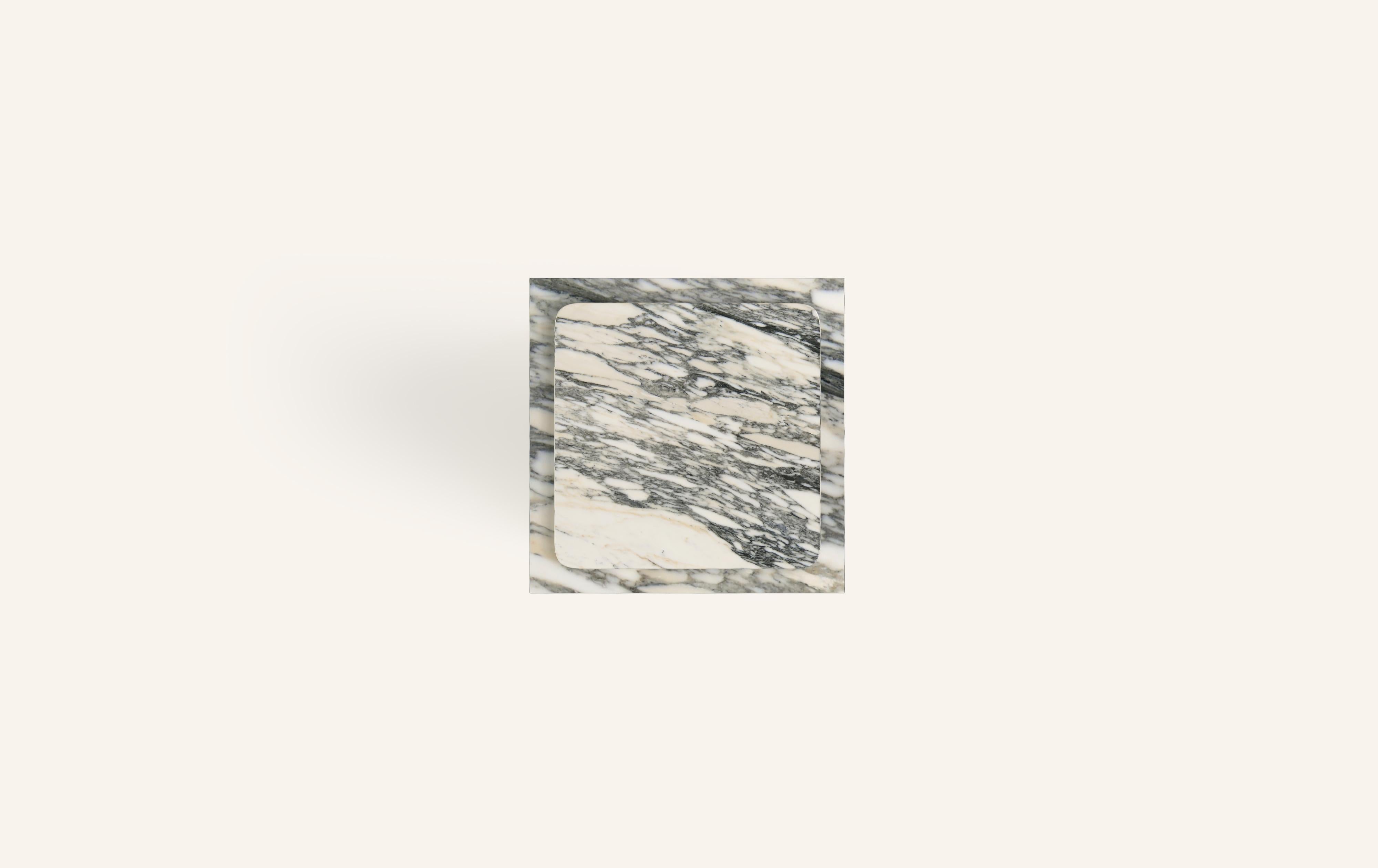 FORM(LA) Pedestal Cubo 12 