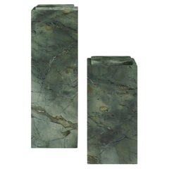 FORM (LA) Cubo-Sockel 12L x 12"W x 24H Verde Edinburgh Marmor