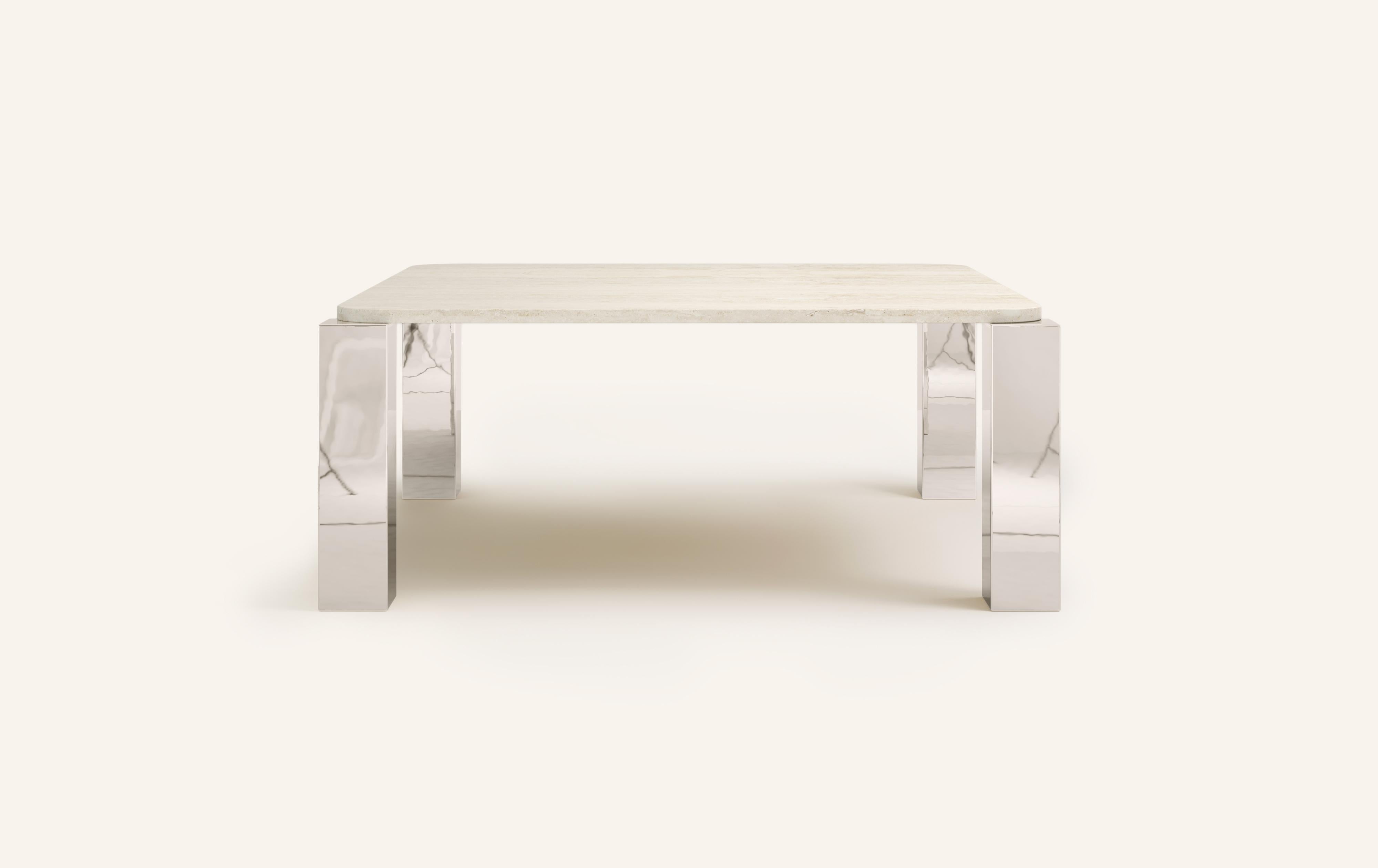 DES FORMES MONOLITHIQUES ADOUCIES PAR DES ARÊTES DOUCES. AVEC SES MOTIFS DE MARBRE AUDACIEUX, CUBO EST AUSSI POLYVALENT QU'IL EST FRAPPANT.

DIMENSIONS :
74 