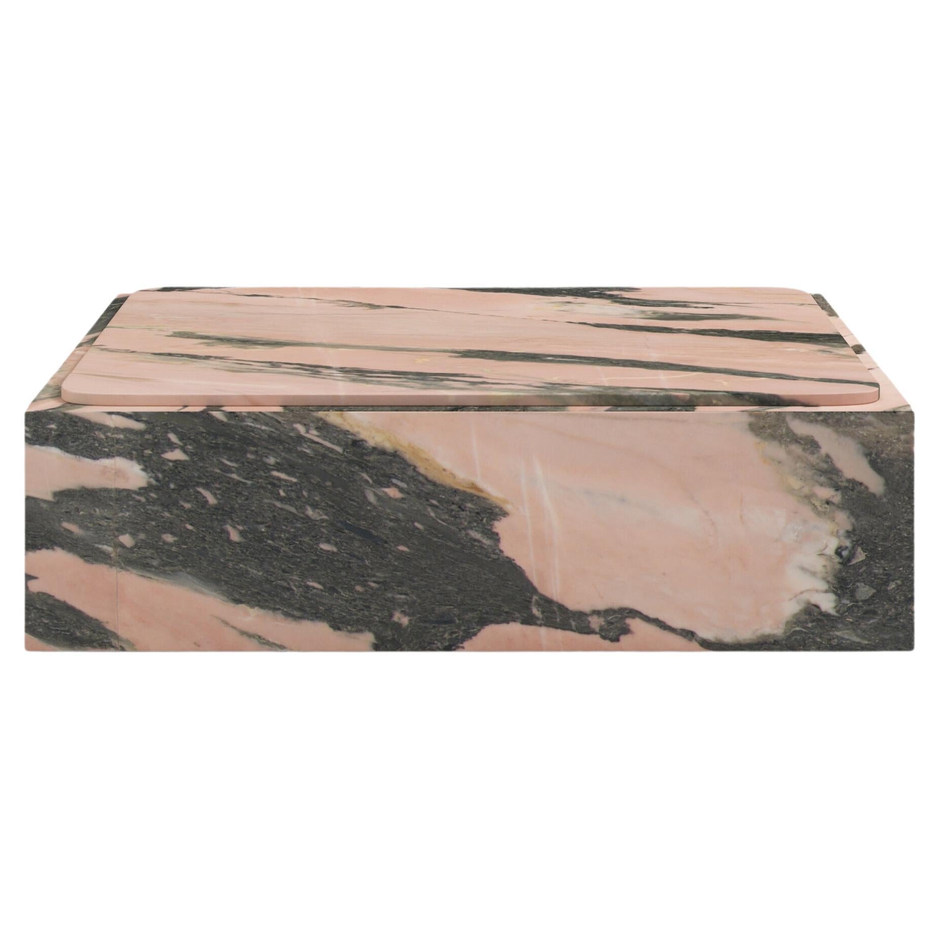 FORM(LA) Mesa de centro con zócalo cuadrado Cubo 60 "L x 60 "A x 13 "A Mármol Portogallo