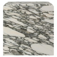 FORM(LA) Cubo Tavolino quadrato 18 "L x 18 "L x 19 "H Marmo Arabescato Corchia