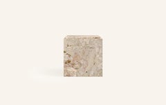 FORM(LA) Cubo Tavolino quadrato 18 "L x 18 "L x 19 "H Marmo Breccia Rosa