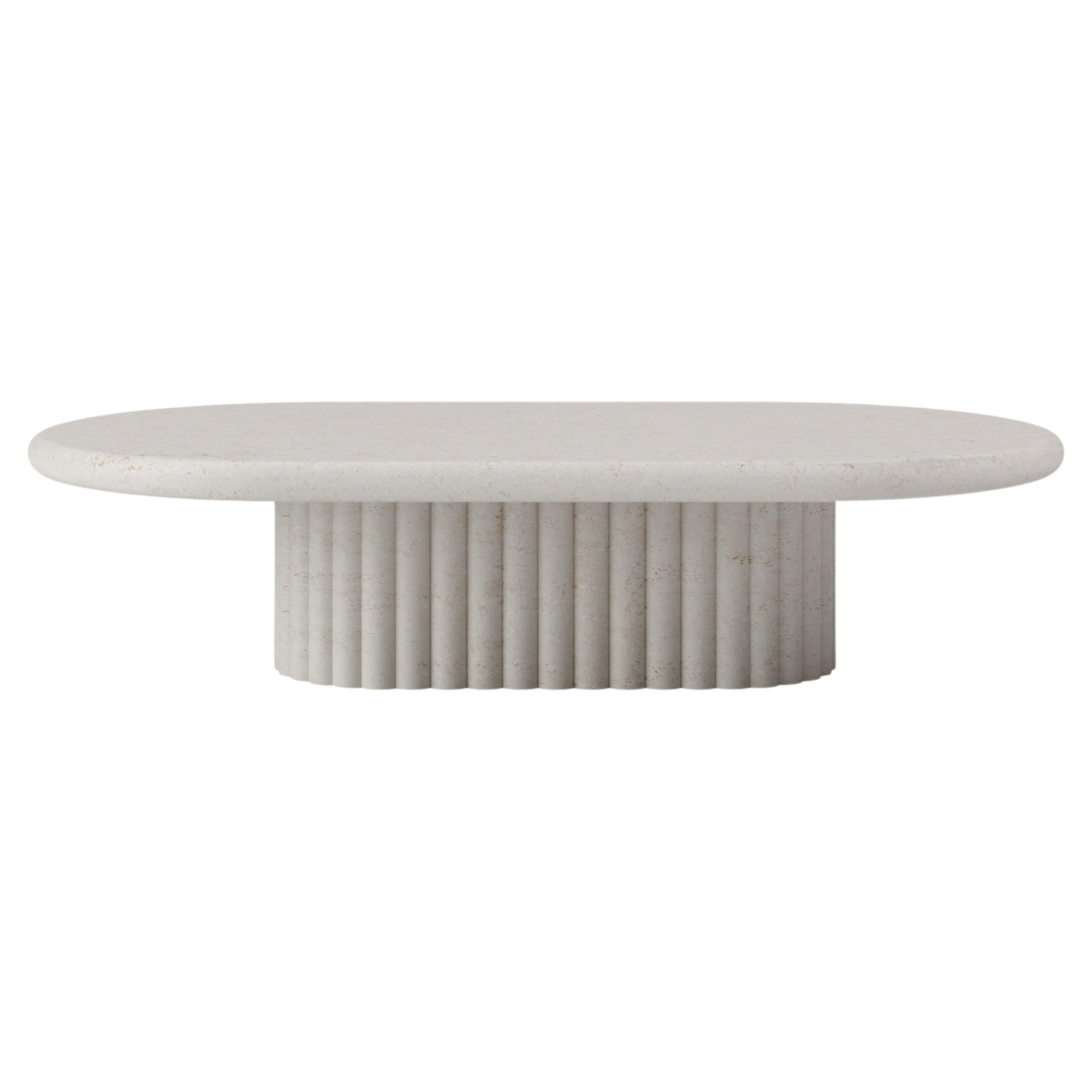 FORM (LA) Table basse ovale Fluta 48L x 30W x 14H calcaire Oceano