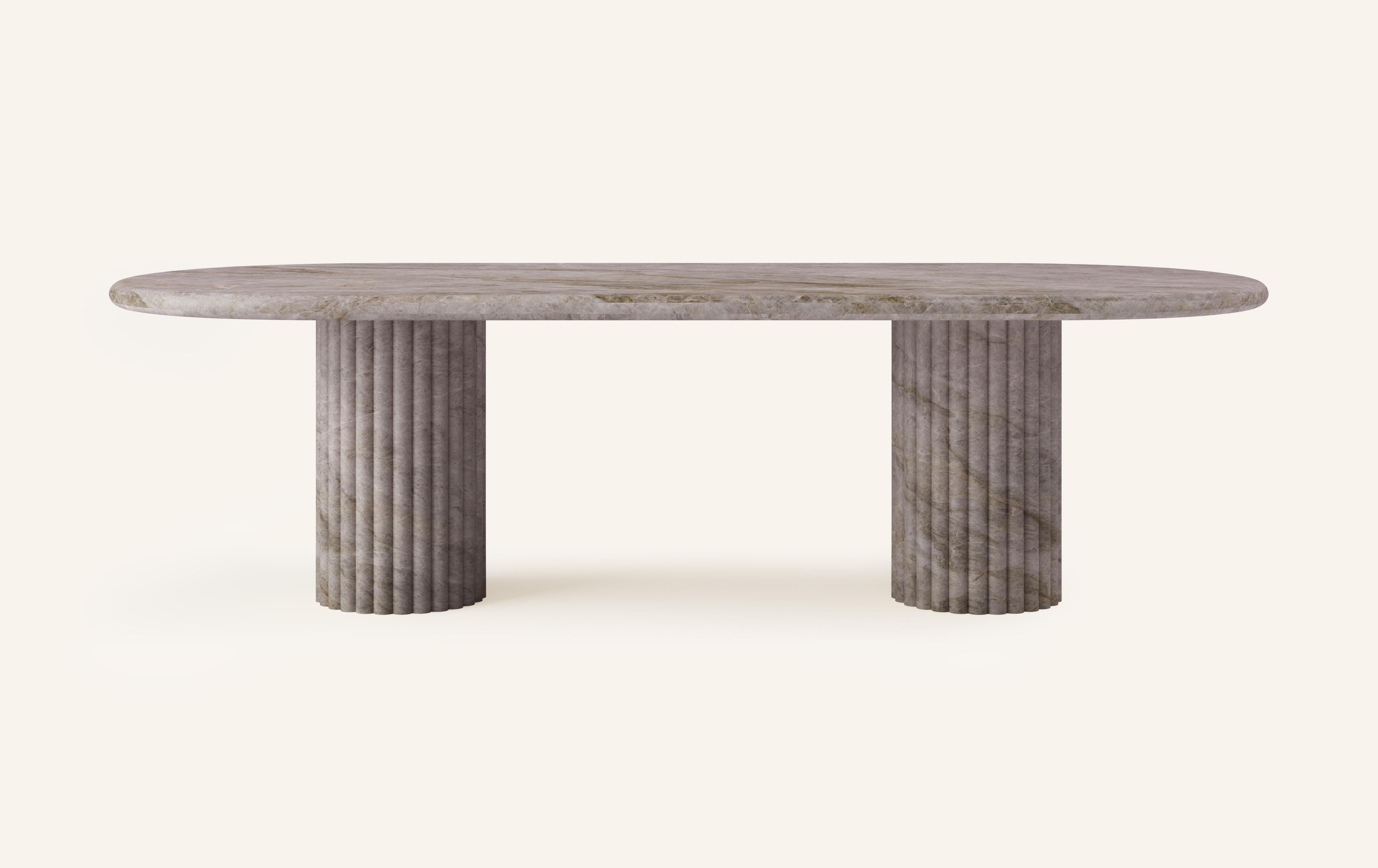 NOTRE COLLECTION LA PLUS CONVOITÉE ET UNE VERSION MODERNE D'UN ANCIEN CLASSIQUE ROMAIN. RÉCEMMENT RAFRAÎCHIE AVEC UN PROFIL PLUS LUDIQUE ET PLUS ROBUSTE.

DIMENSIONS :
84 