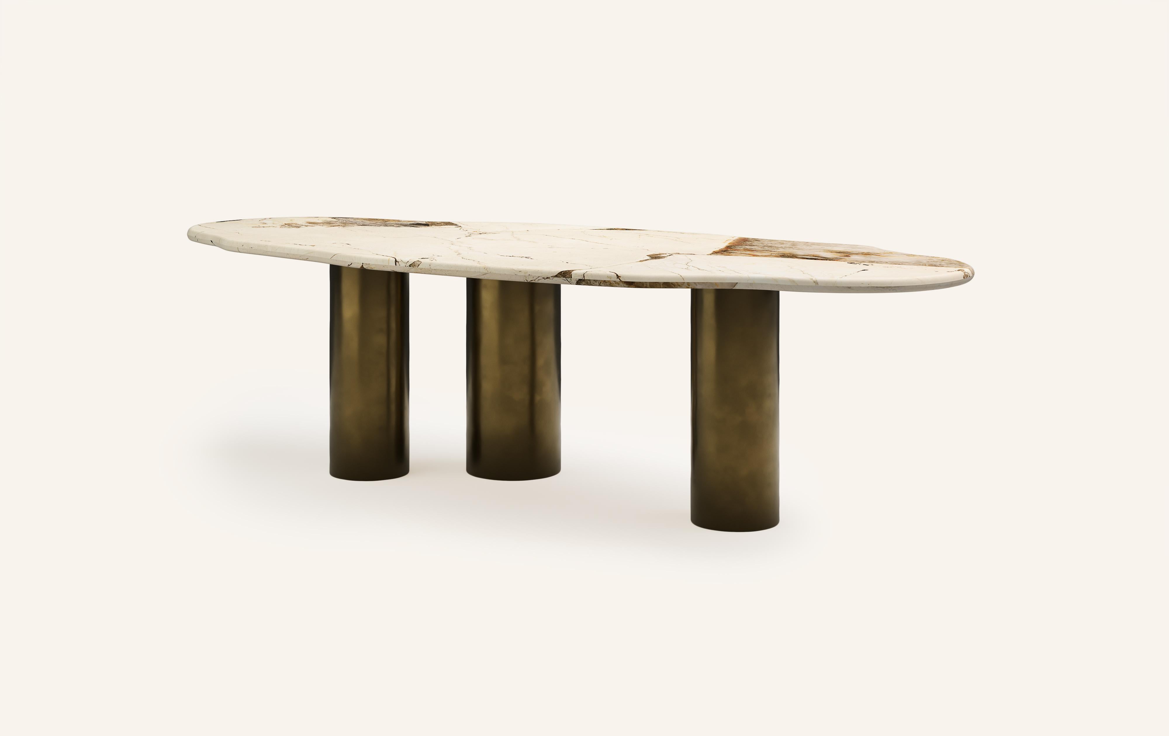 Organic Modern FORM(LA) Lago Freeform Dining Table 108”L x 48”W x 30”H Quartzite & Bronze For Sale