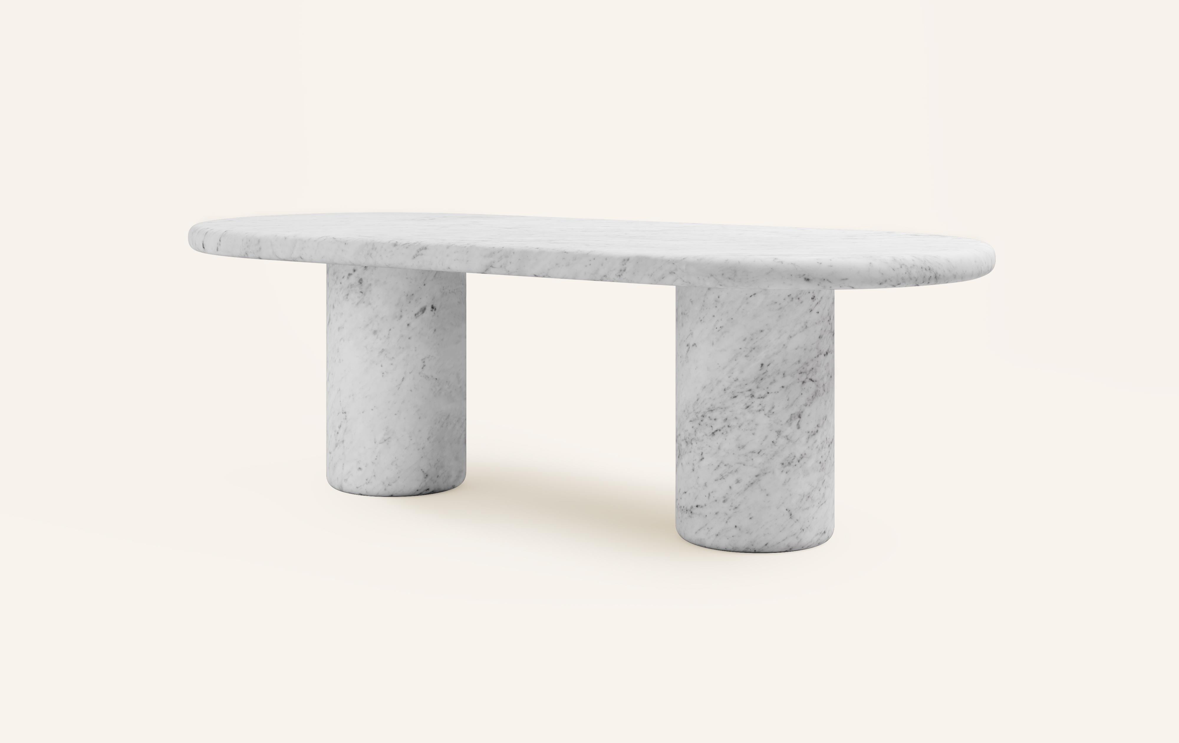FORM(LA) Luna Mesa de comedor ovalada 84 