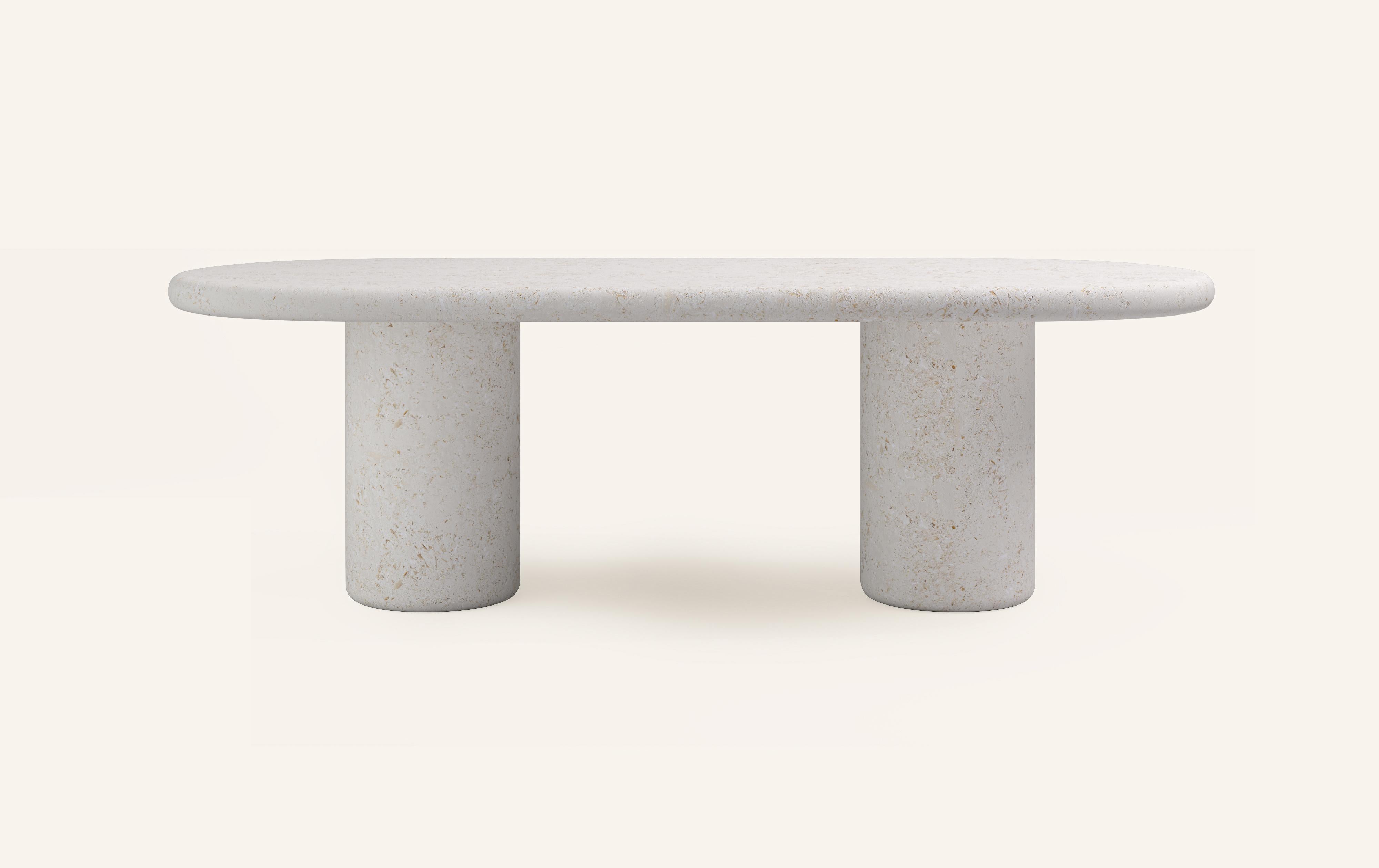 ‘LUNA’ IS A REIMAGINED ITERATION OF OUR ORIGINAL ‘MOON’ COLLECTION. WITH MORE PRONOUNCED PROPORTIONS LUNA INVITES A GENTLE CURVE TO THE BASE DESIGN AND POWERFUL BULLNOSE EDGE DETAILING.

DIMENSIONS:
96”L x 42”W x 30”H: 
- 3