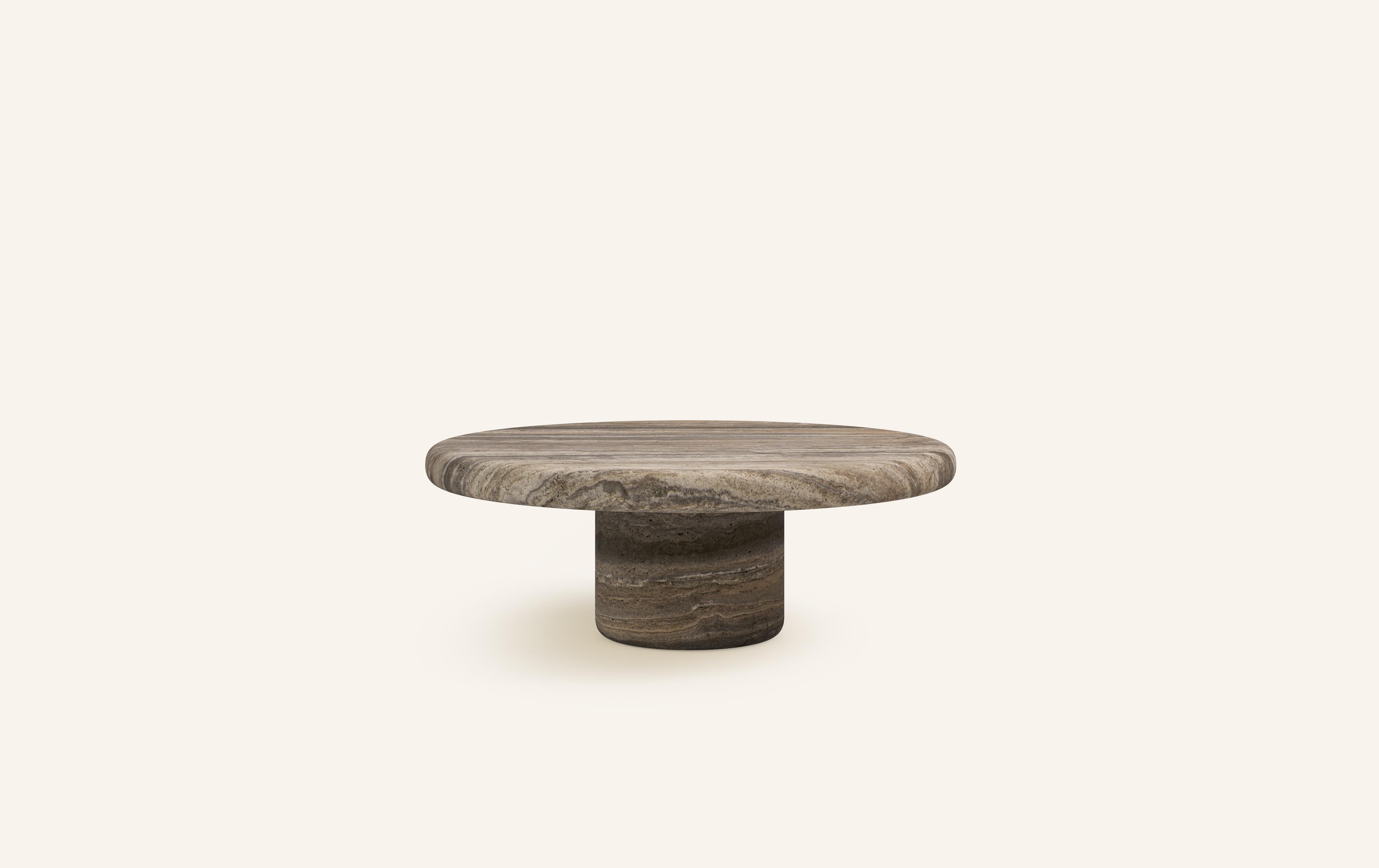 ‘LUNA’ IS A REIMAGINED ITERATION OF OUR ORIGINAL ‘MOON’ COLLECTION. WITH MORE PRONOUNCED PROPORTIONS LUNA INVITES A GENTLE CURVE TO THE BASE DESIGN AND POWERFUL BULLNOSE EDGE DETAILING.

DIMENSIONS:
36”L x 36”W x 15”H: 
- 3