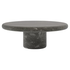 FORM(LA) Luna Tavolino rotondo 48 "L x 48 "L x 15 "H Nero Petite Granite