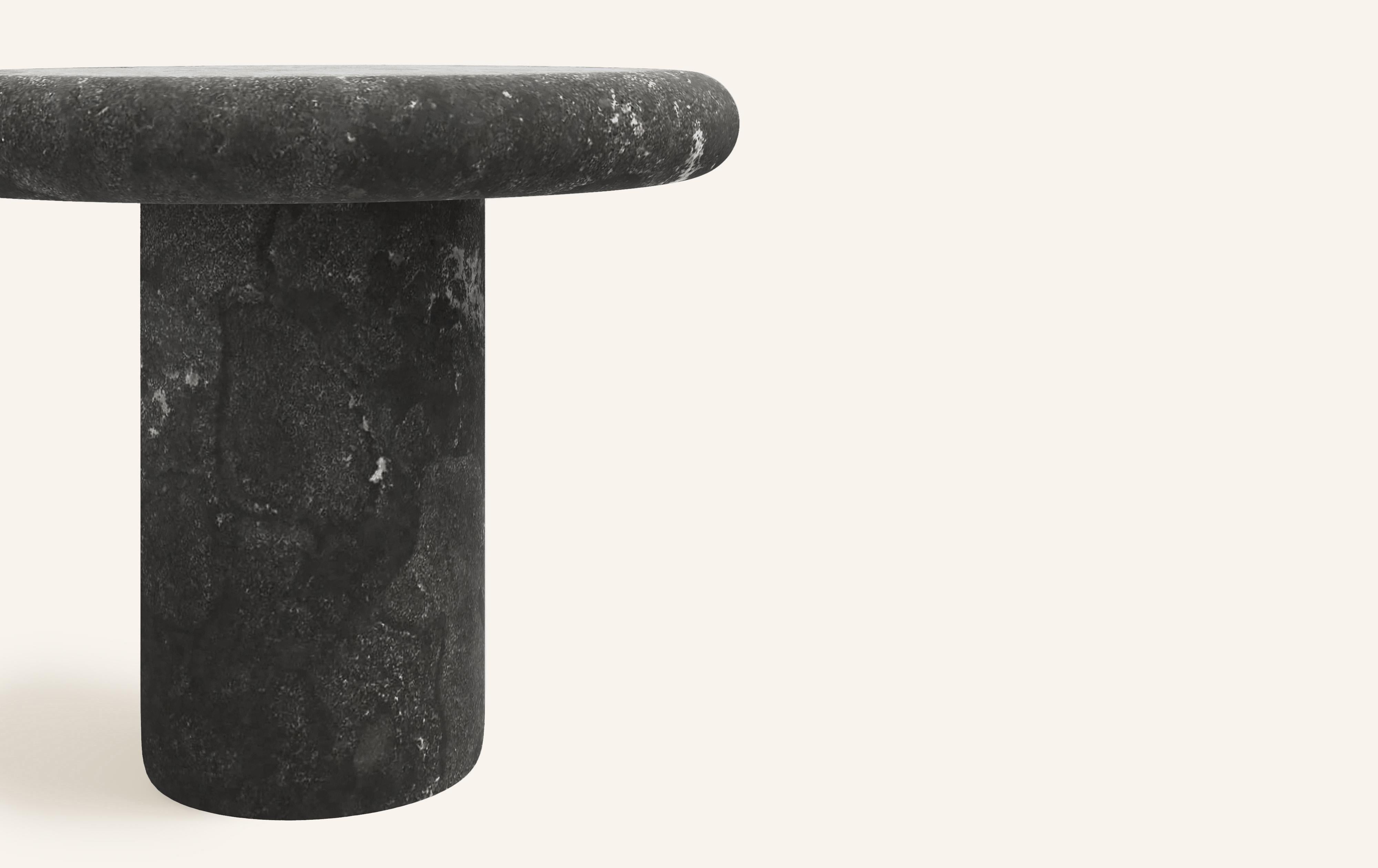 Organic Modern FORM(LA) Luna Round Side Table 24”L x 24”W x 20”H Nero Petite Granite For Sale