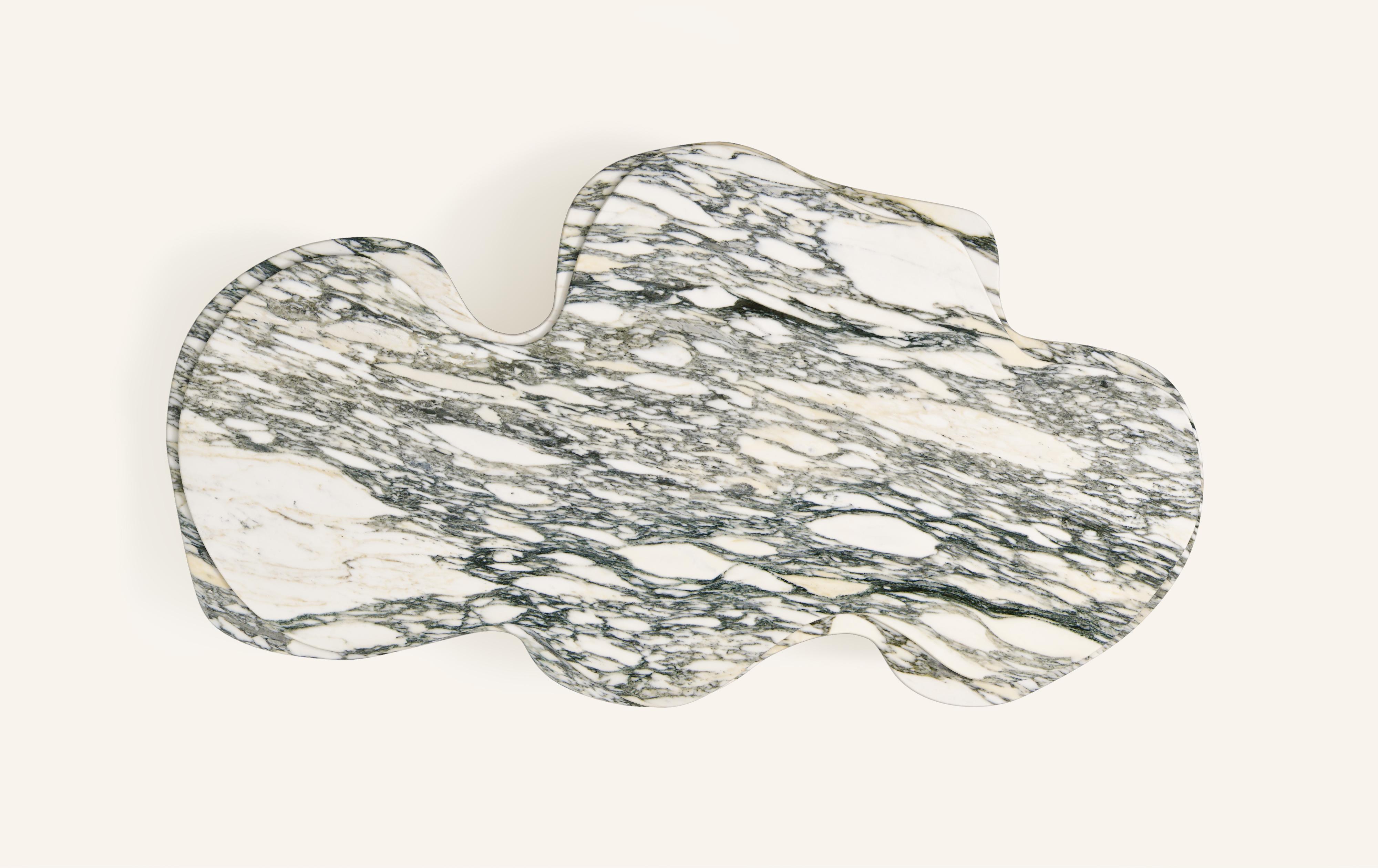 Américain FORM(LA) Onda Table basse Freeform 72L x 39W x 14H Arabescato Corchia Marble en vente