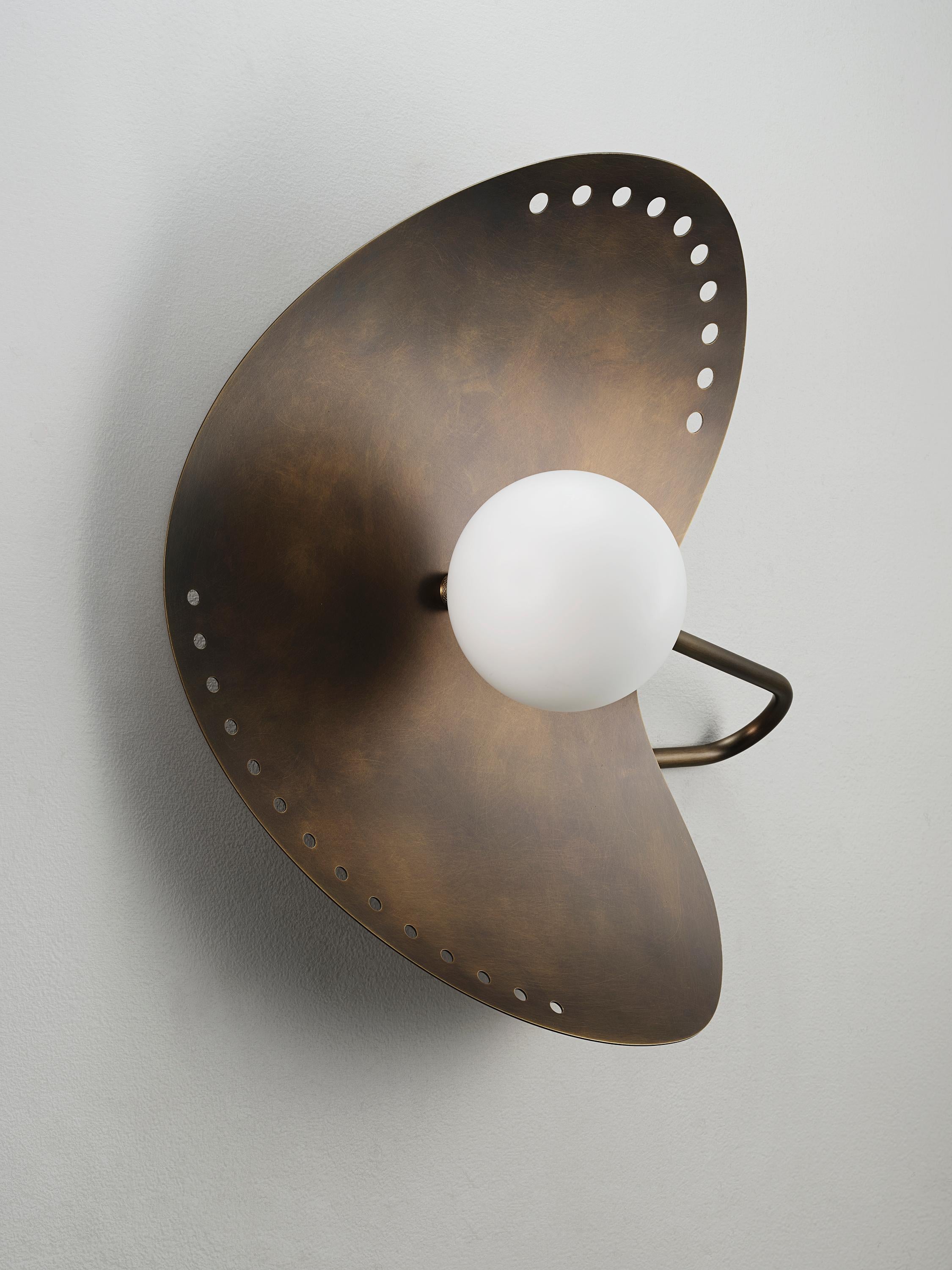 Aplique o Lámpara de Pared FORMOSA en Bronce by Blueprint Lighting Siglo XXI y contemporáneo en venta