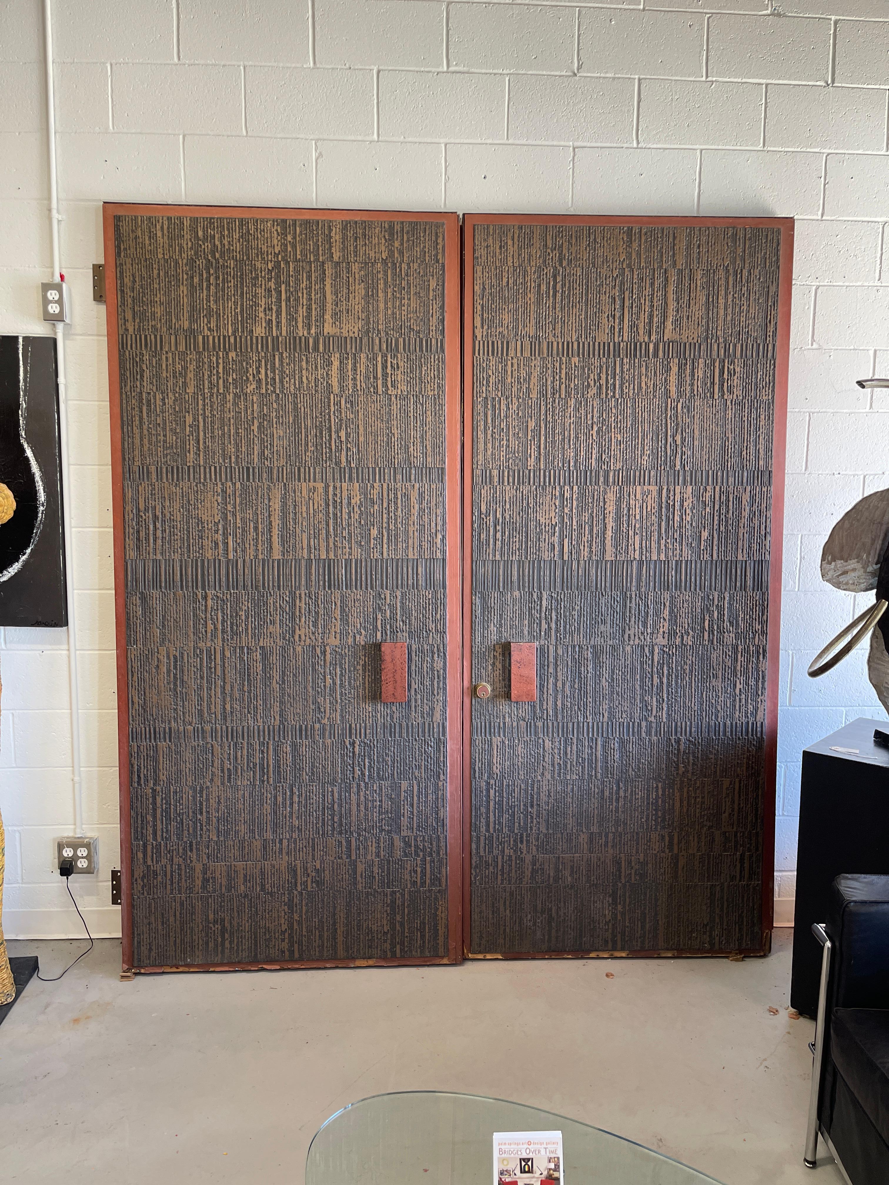 Forms and Surfaces Brutalist Bronze Doors For Sale 6