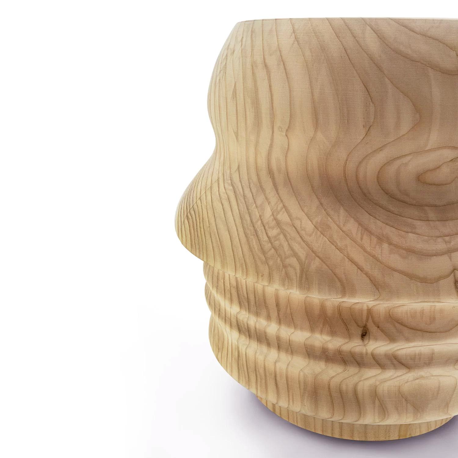 Formes Tabouret en cèdre en vente 1