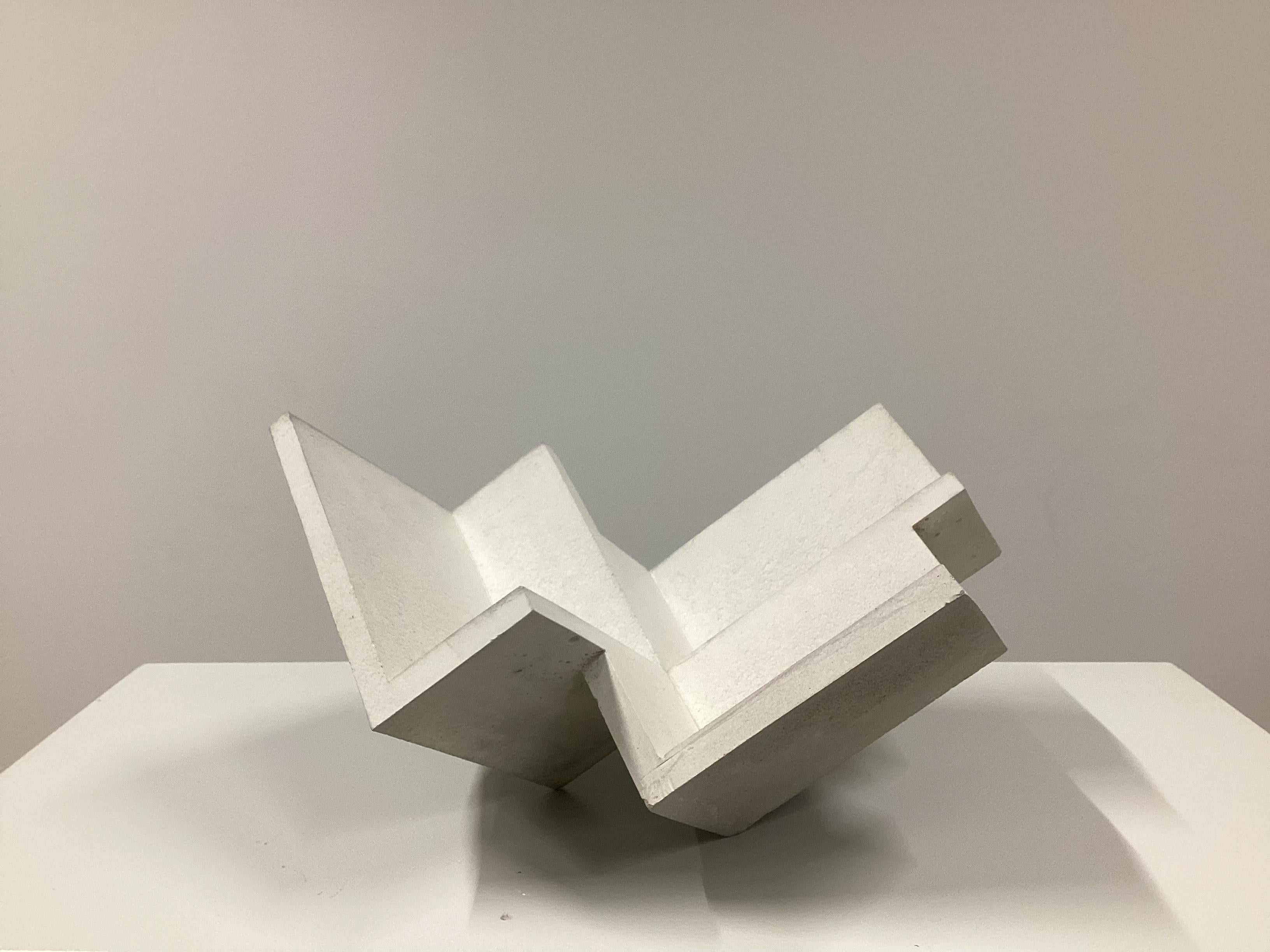 Formworks 1 – Brutalist White Concrete Sculpture, Handcrafted by Manolo Menéndez For Sale 3