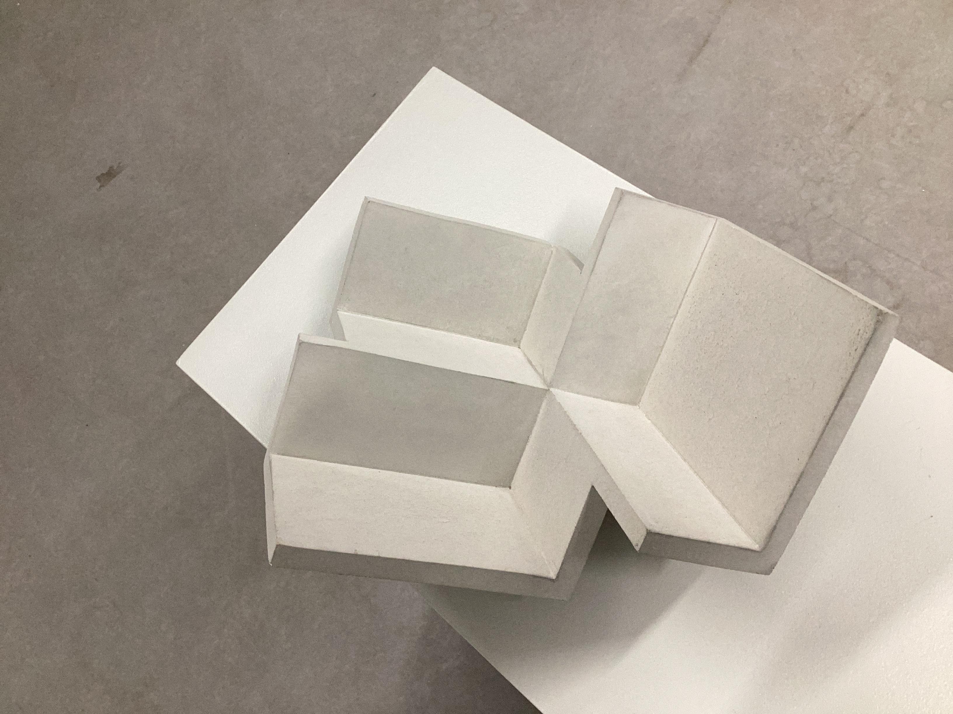 Formworks 1 – Brutalist White Concrete Sculpture, Handcrafted by Manolo Menéndez For Sale 8