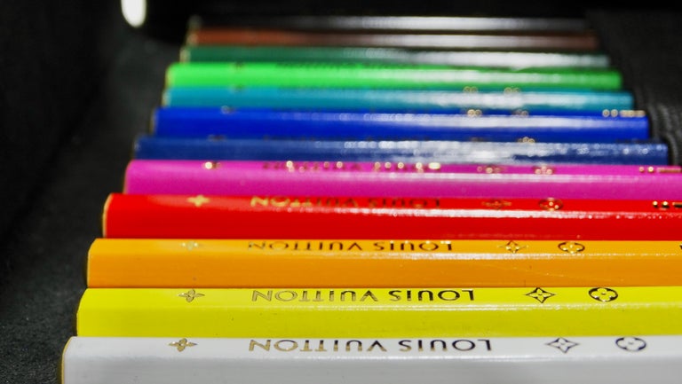 louis vuitton colour pencils