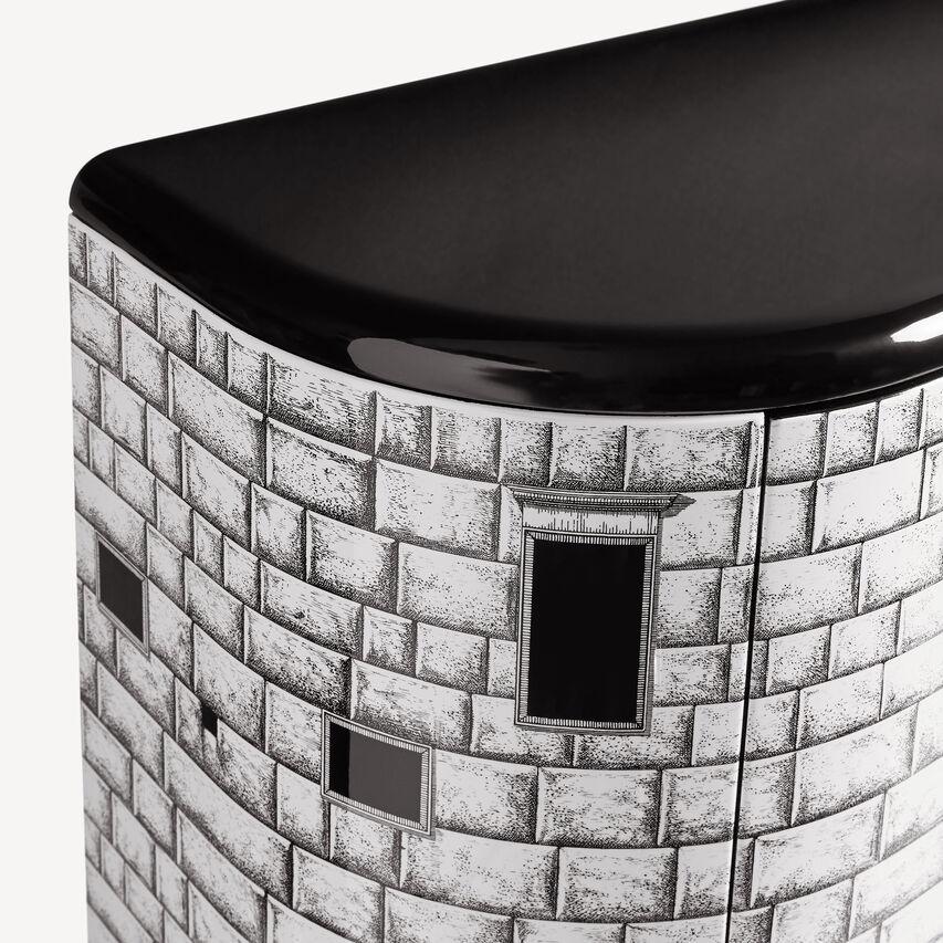 Moderne Fornasetti Curved Cabinet Architettura Black and White Wood en vente