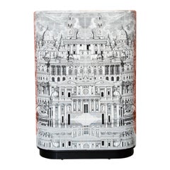 Meuble de rangement incurvé Citta Che Si Rispecchia de Fornasetti