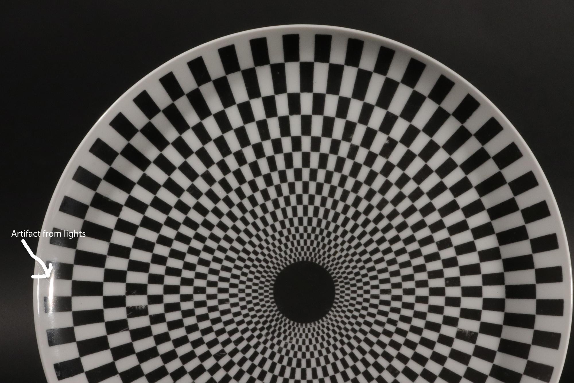 Fornasetti Egocentrismo Porcelana Platos Op Art Geométricos, Seis Platos Italiano en venta