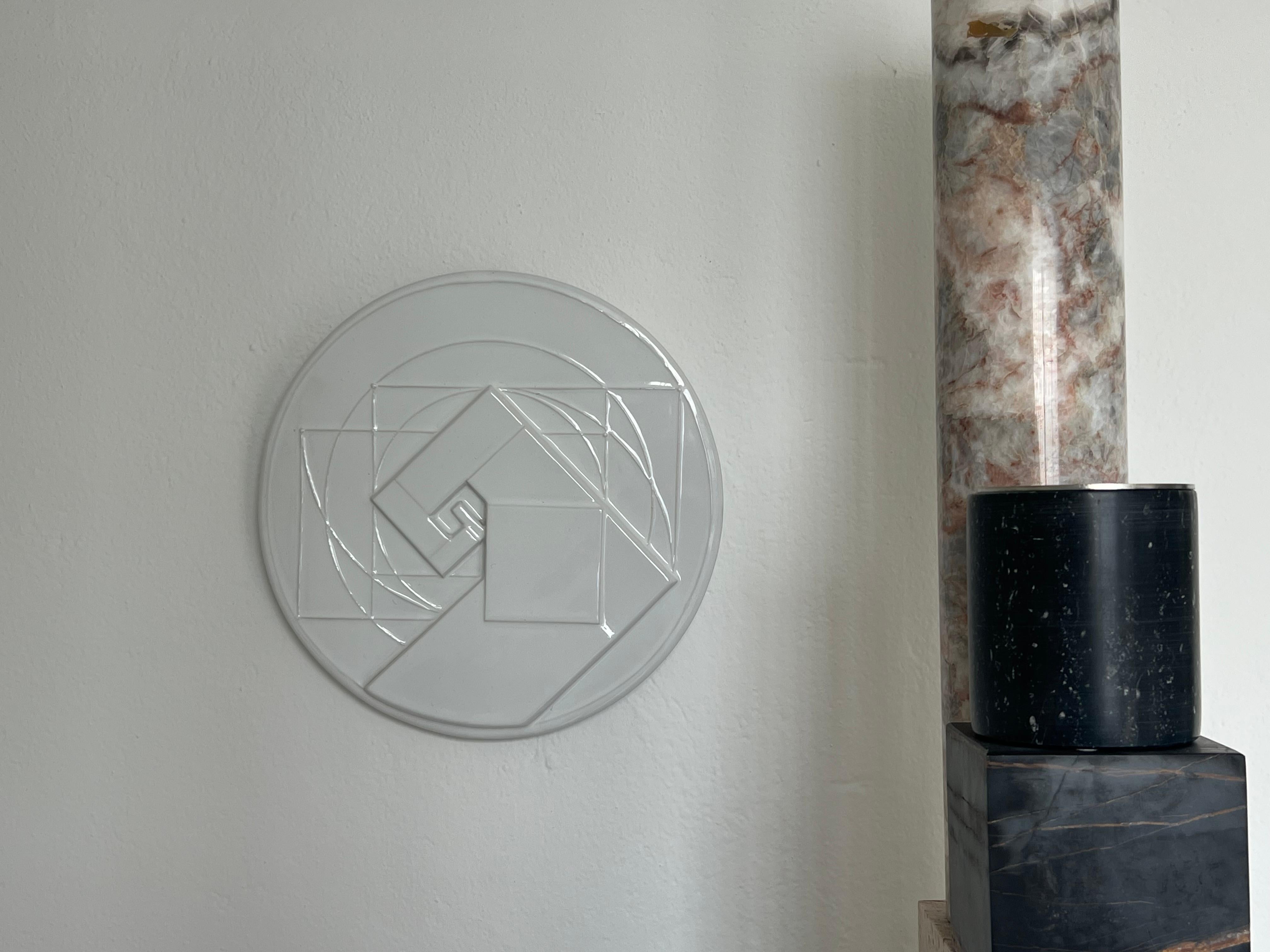 Plato decorativo Fornasetti pintado a mano, 