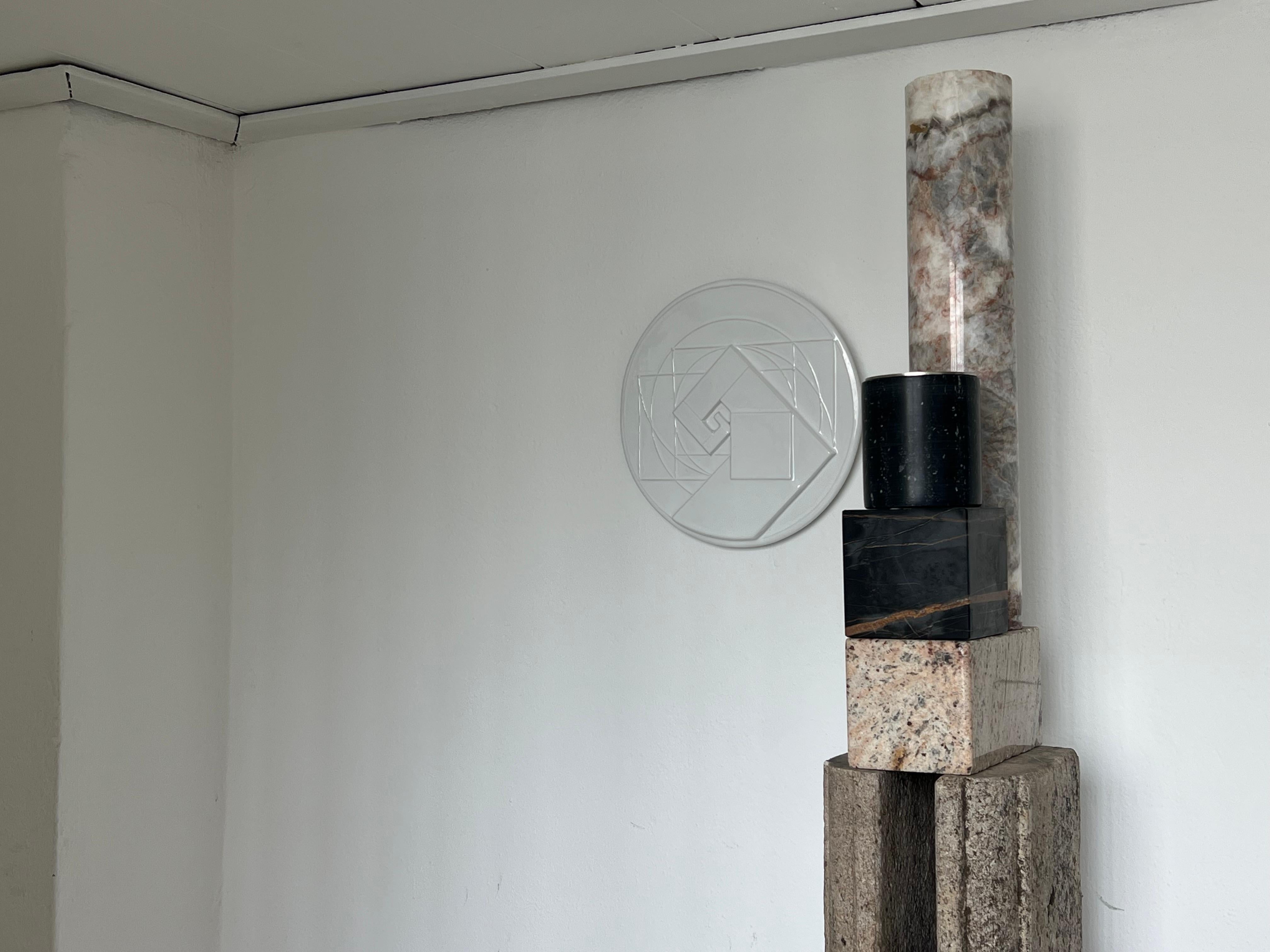 Plato decorativo Fornasetti pintado a mano, 