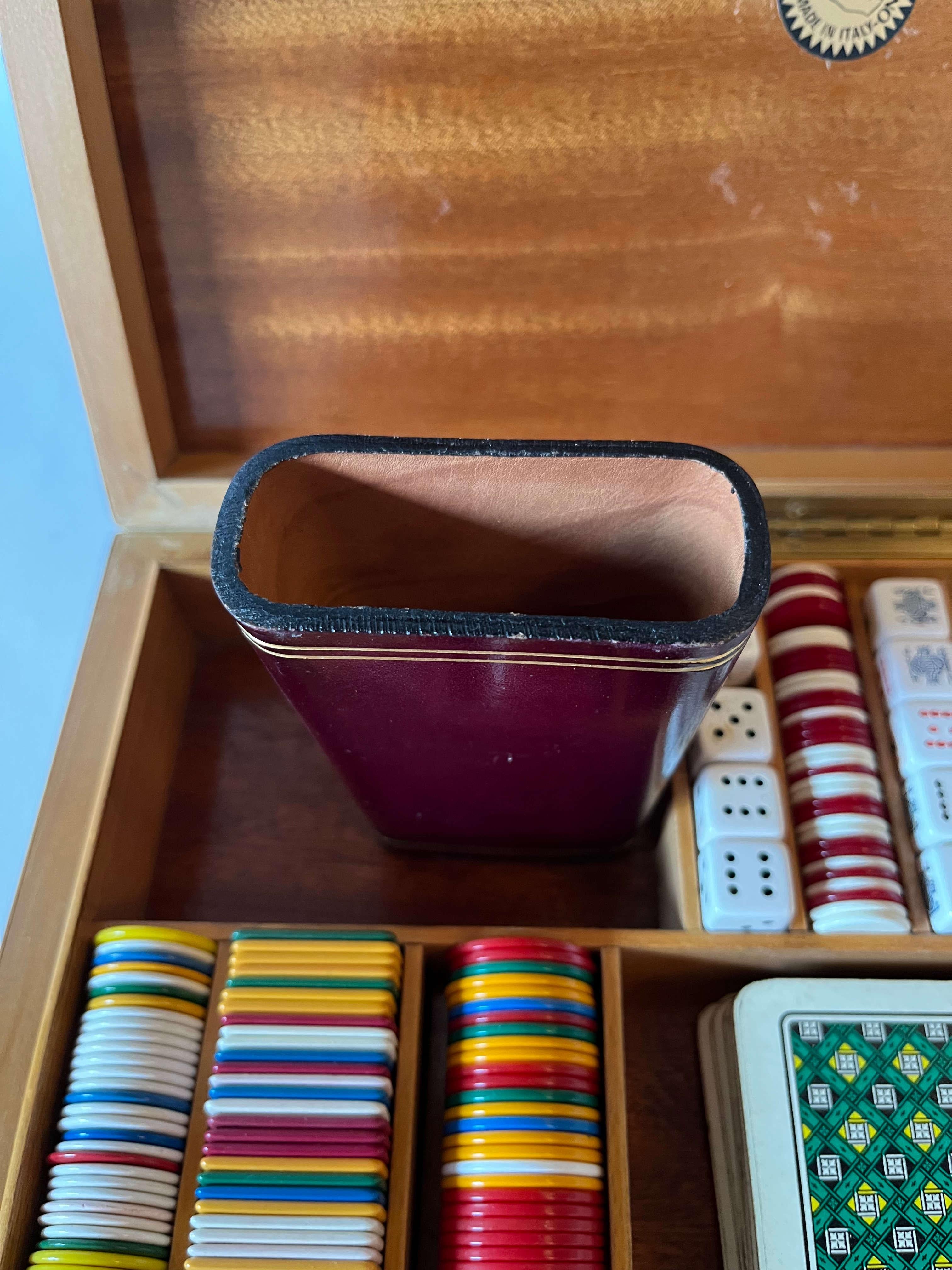 FORNASETTI Jeu de cartes de poker Montgolfière Boîte de jeu en vente 4