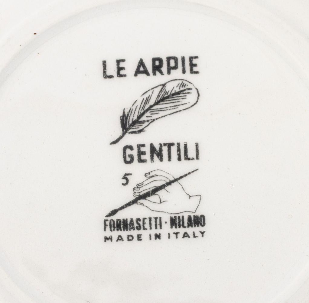 Fornasetti Le Arpie Gentili Porzellan Untersetzer, 8 im Angebot 4