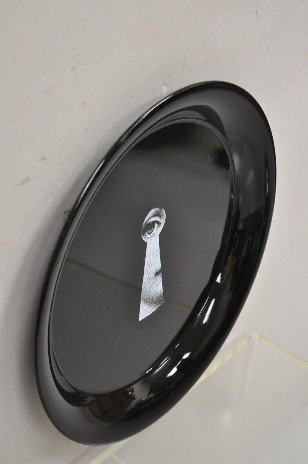 Metal Fornasetti Milano Italy Serratura Black and White Keyhole Round Platter Tray For Sale