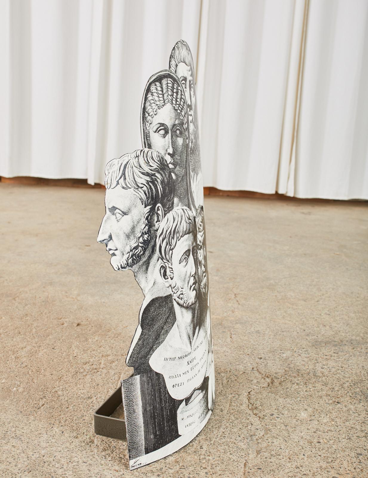 Fornasetti Portaombrelli Neoclassico Trompe l'oeil Test Antiche in vendita 2